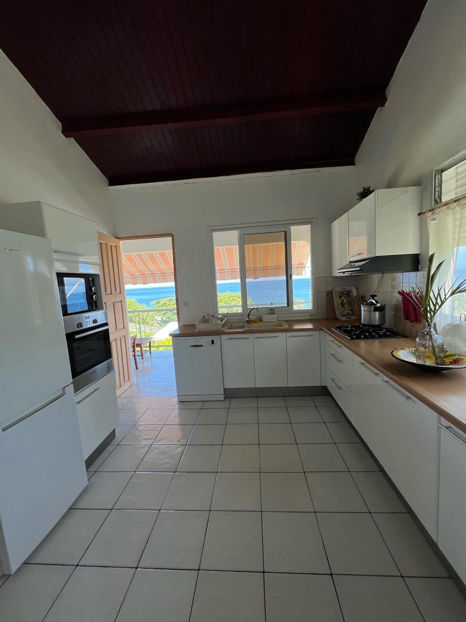 Sunrise Apartment