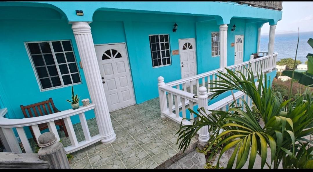Apartment Isla Vista Canouan #2 Charlestown