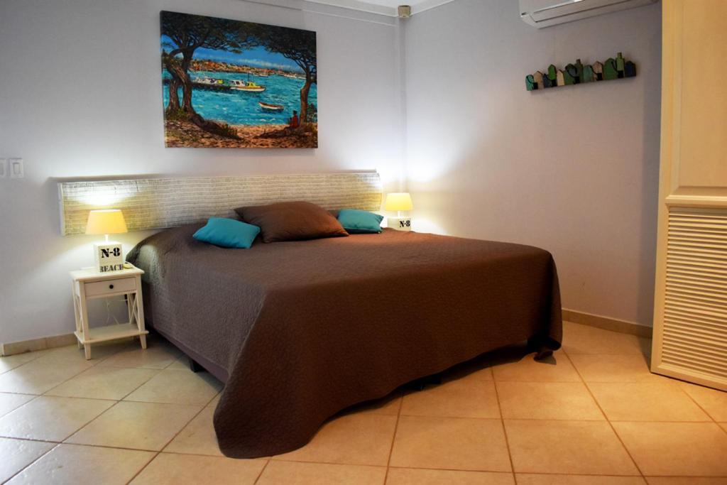Apartment Oceanfront Barracuda At Den Laman