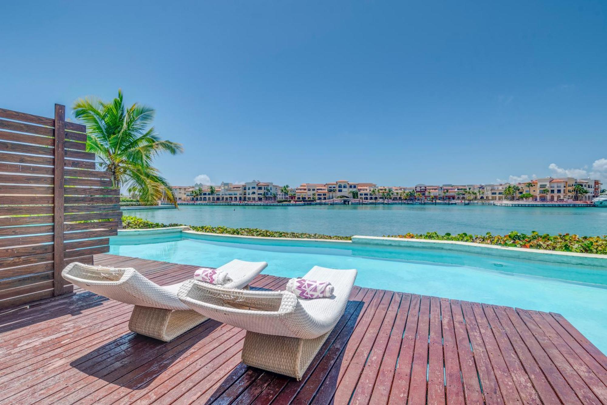 Apartment Fishing Lodge, Infinity Pool, Vistas A La Bahia Punta Cana