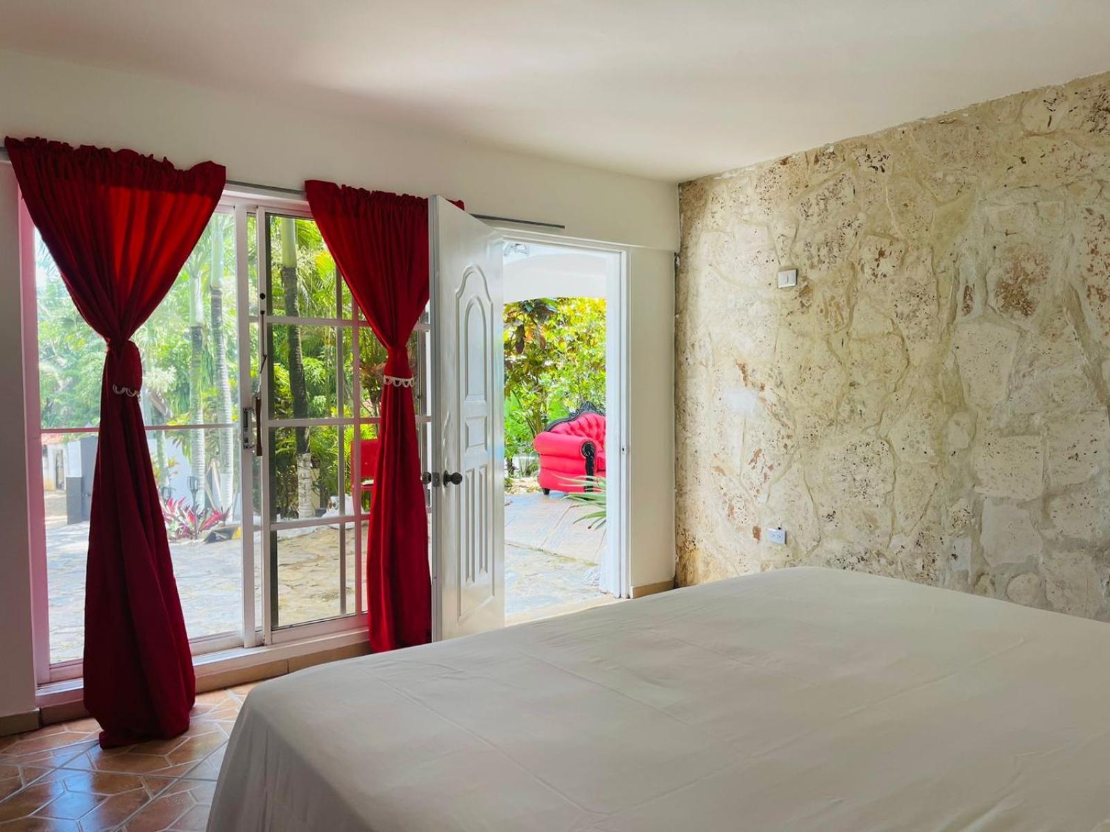 Adictiva Villa