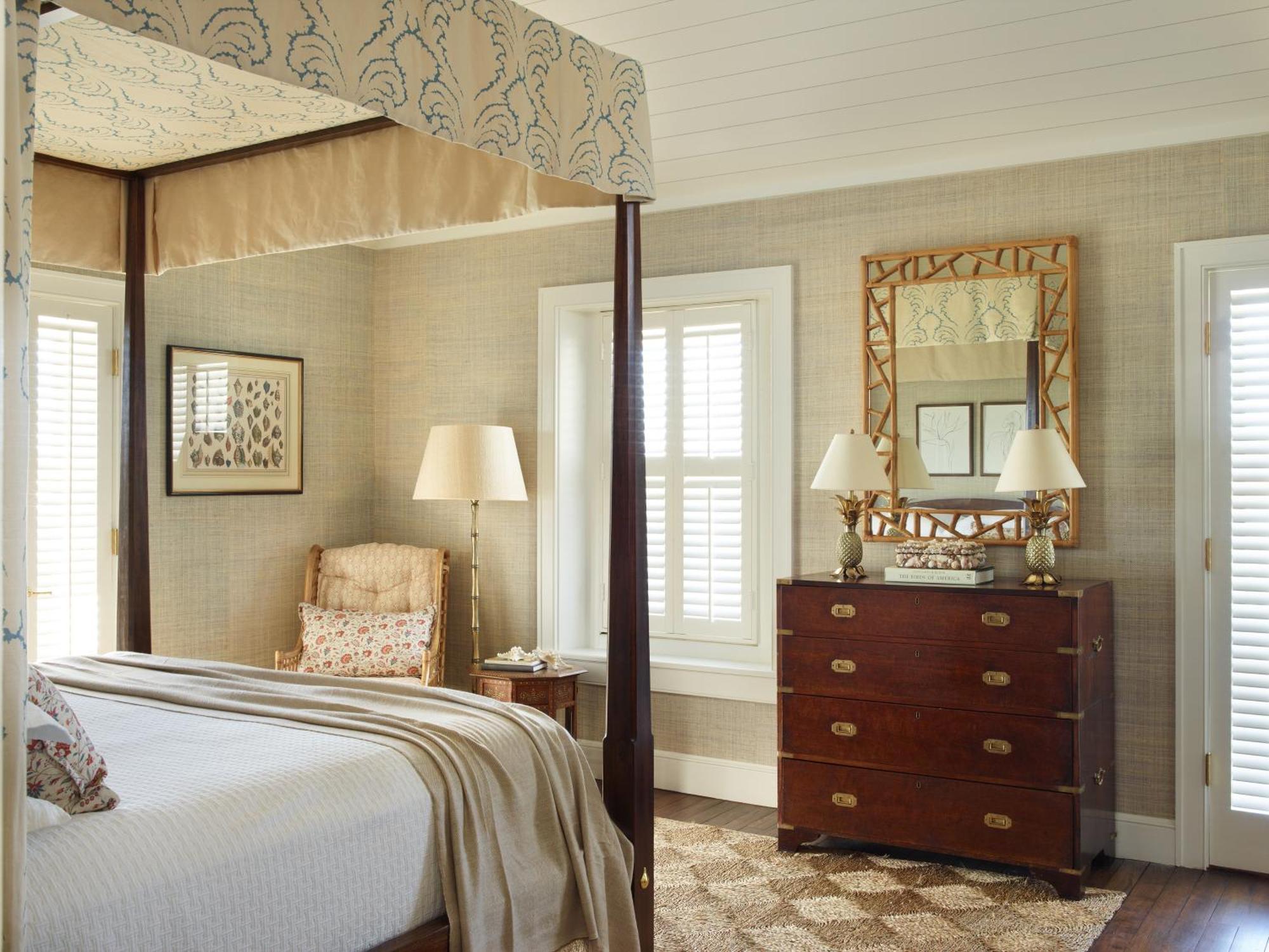 Eleven Bahama House Resort