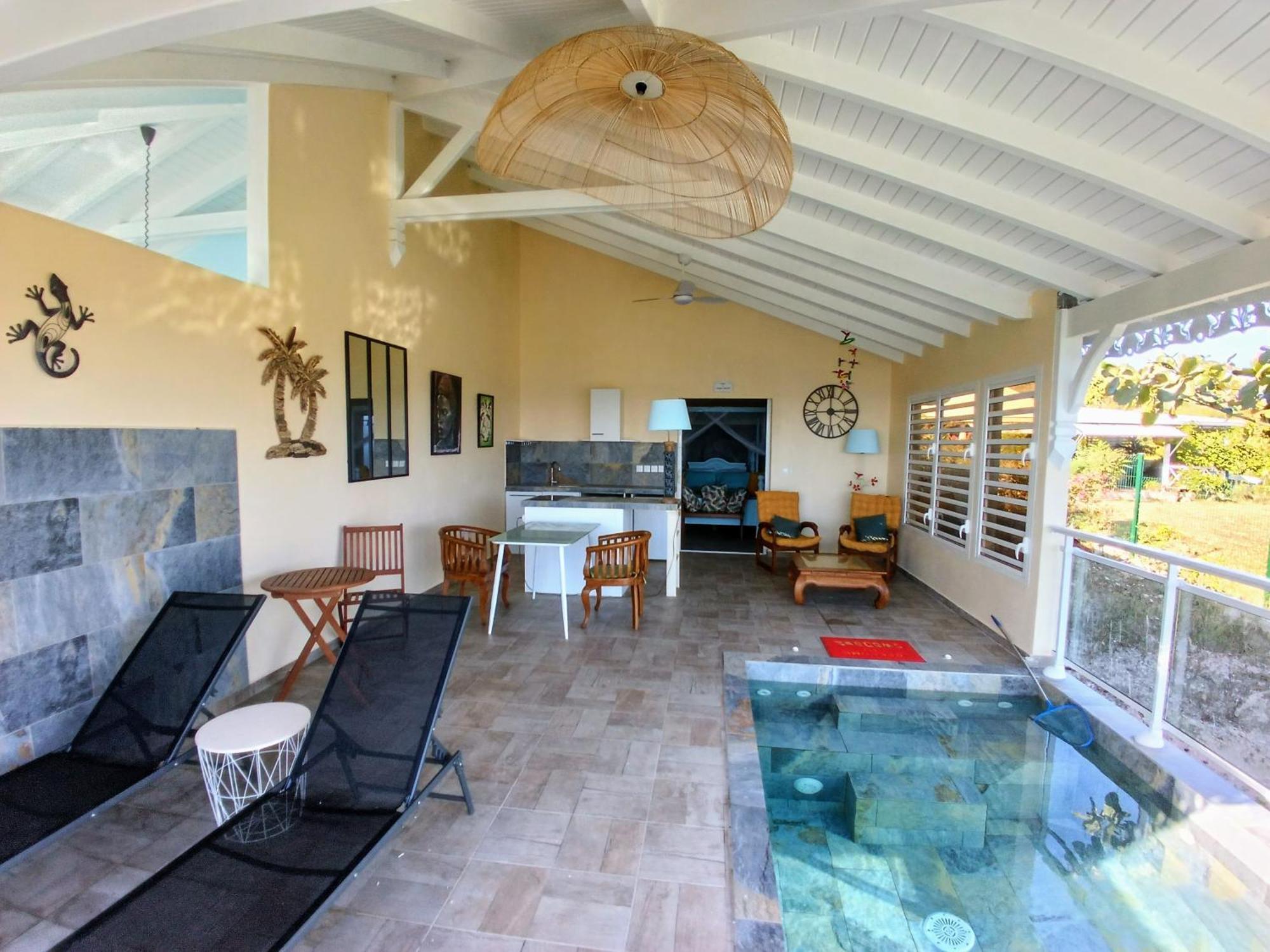 Aux Colibris Amoureux : Loft De Standing Avec Vue Holiday home Grand-Bourg (Marie Galante)