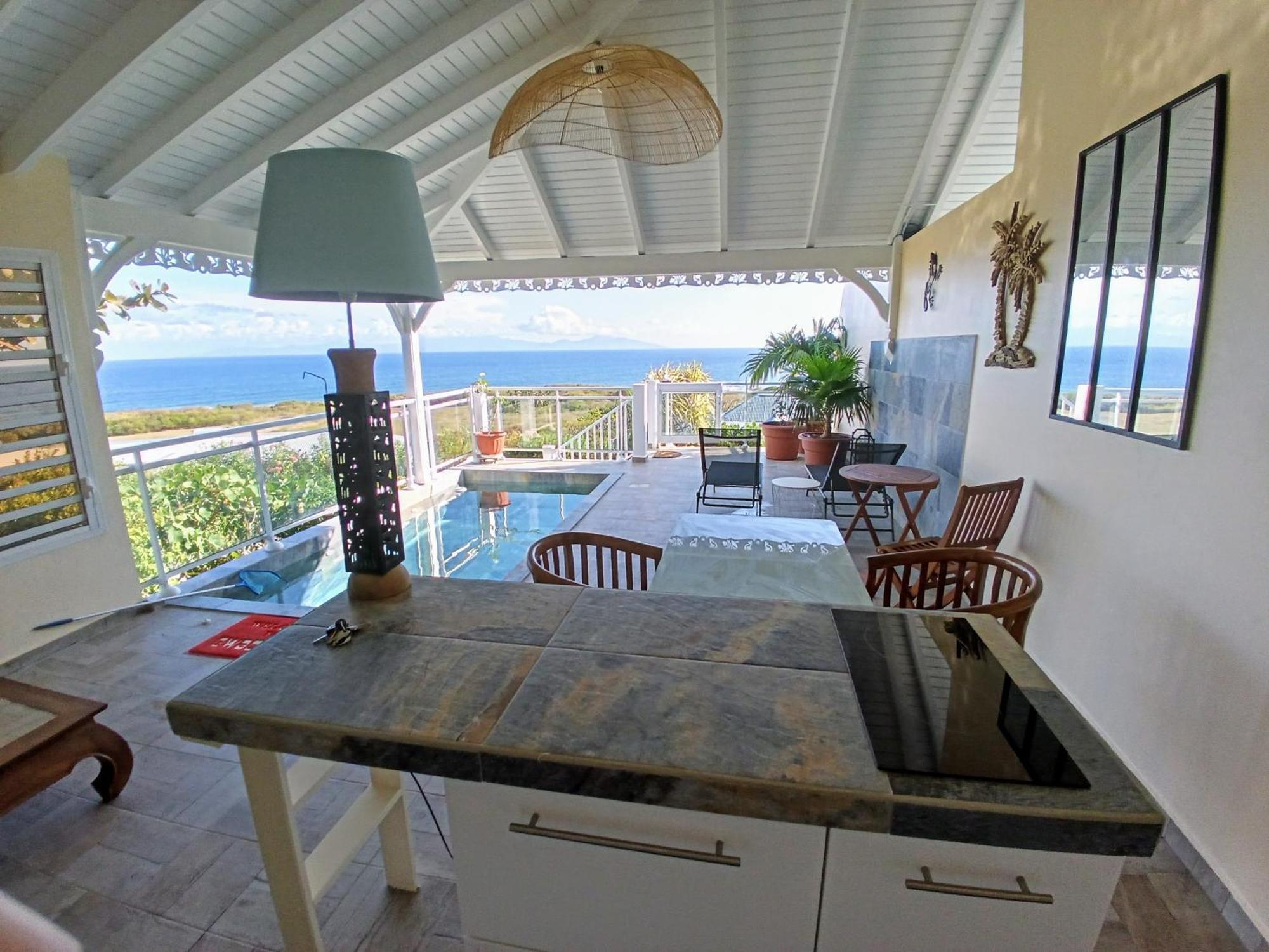 Holiday home Aux Colibris Amoureux : Loft De Standing Avec Vue *