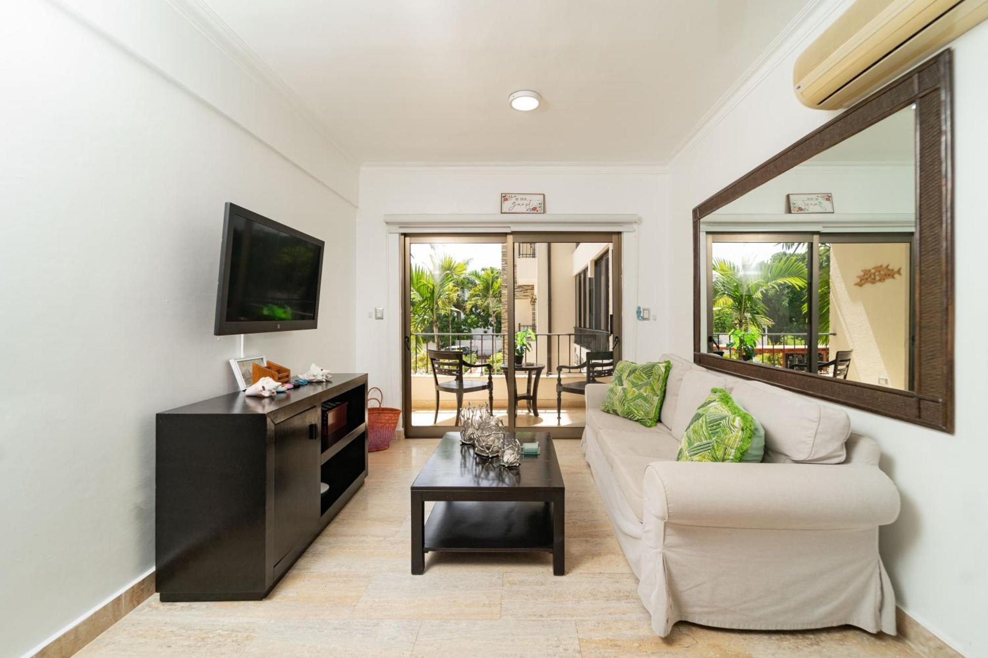 At Grand Laguna By Calisto Apartamento