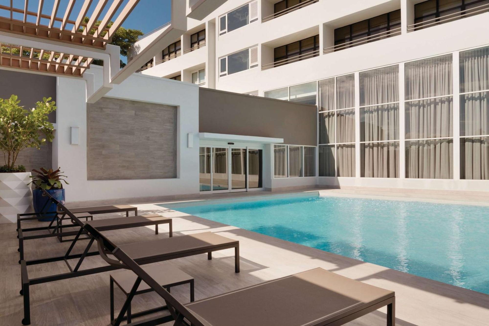 Hotel Tryp By Wyndham Isla Verde San Juan