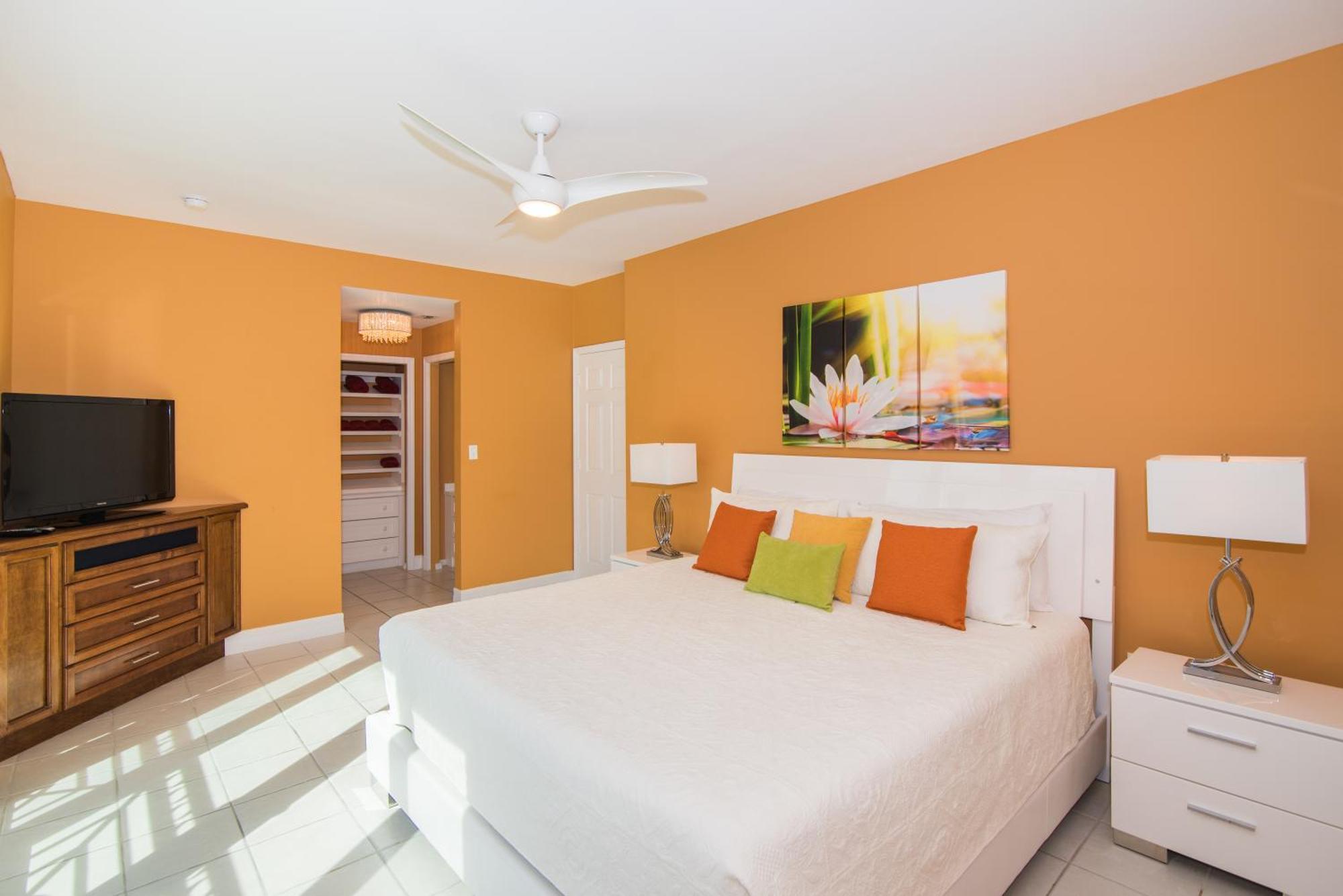 Aparthotel Regal Club 4*