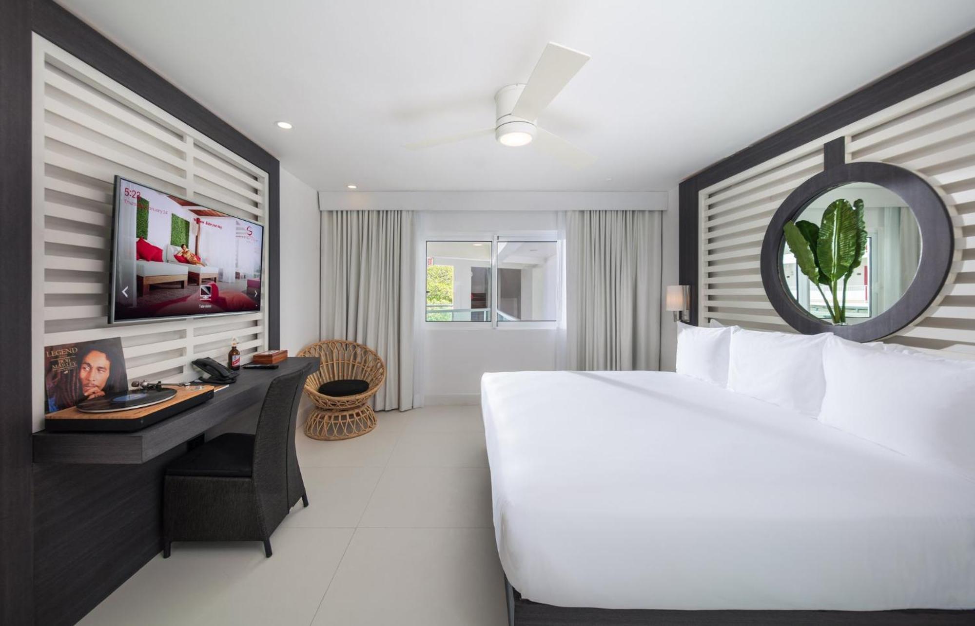 S - Luxury Boutique Hotel Montego Bay