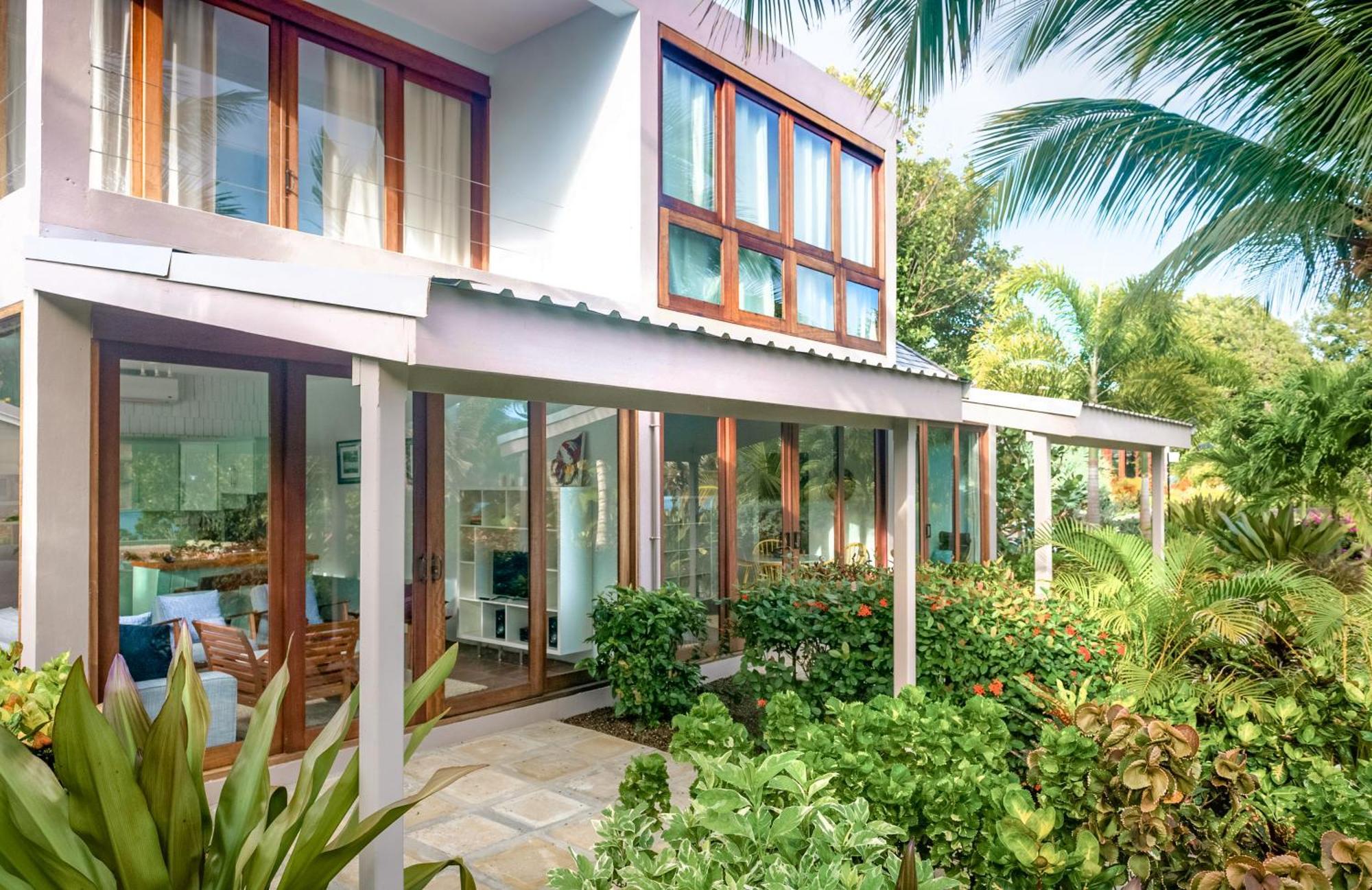 473 Grenada Boutique Resort