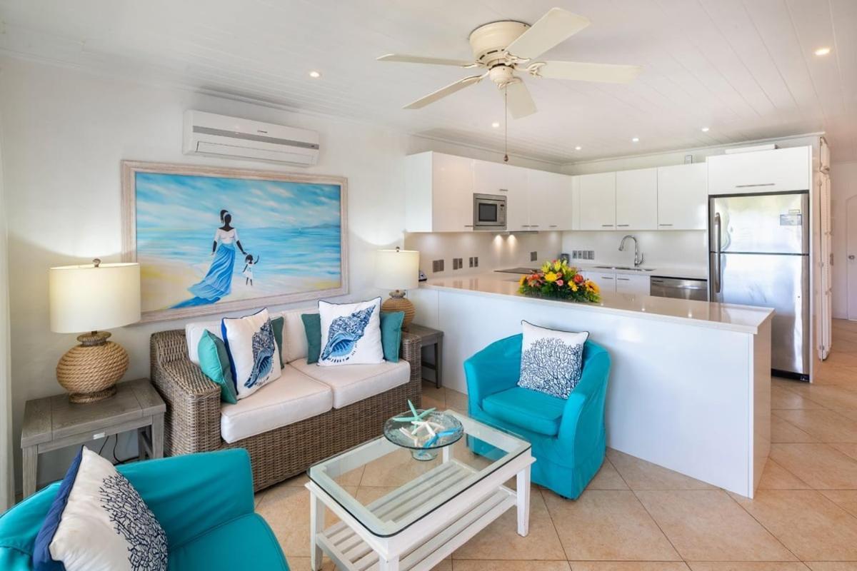 At Glitter Bay Estate By Blue Sky Luxury Apartment Saint James