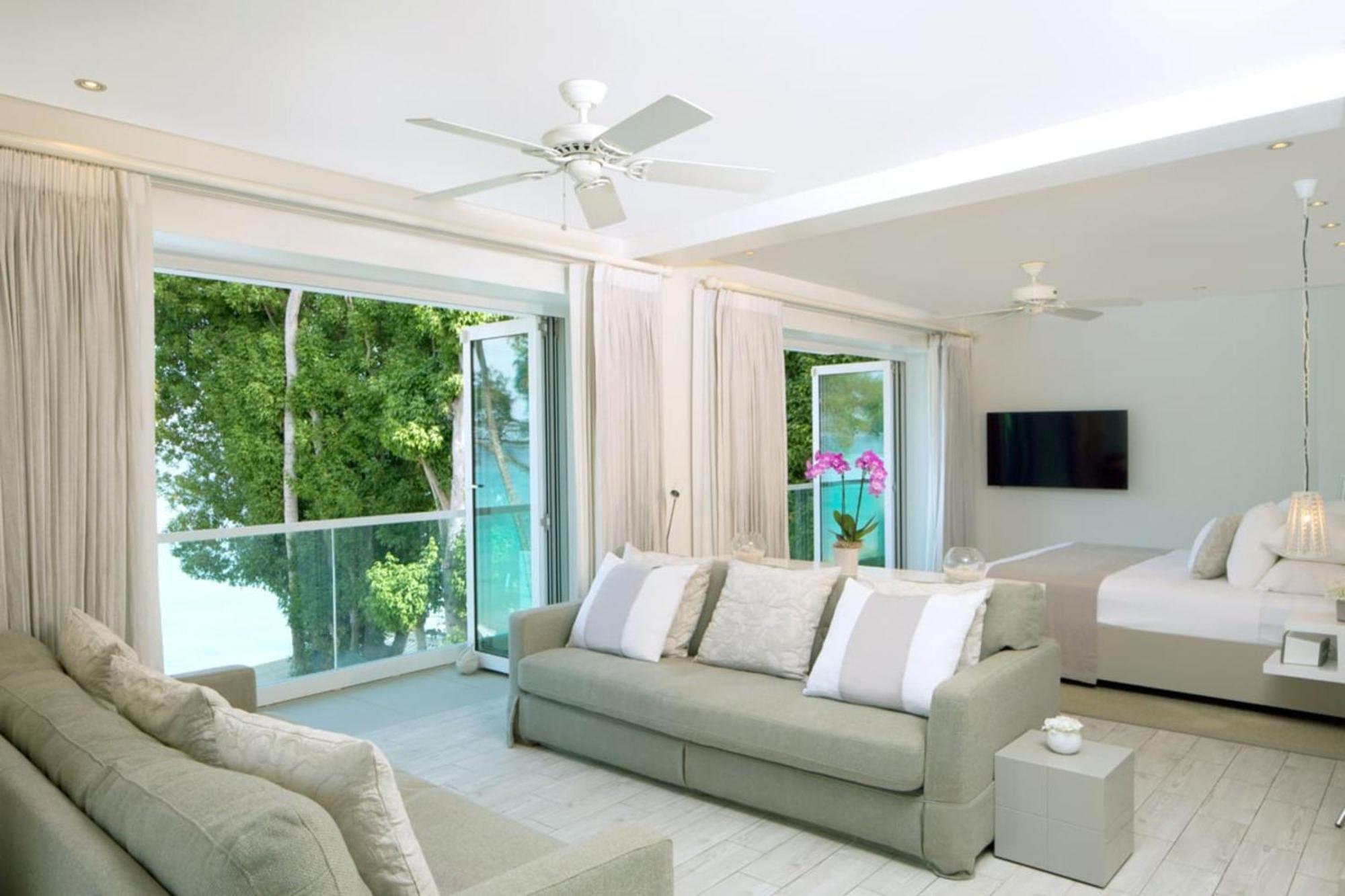 Footprints By Blue Sky Luxury * Saint James