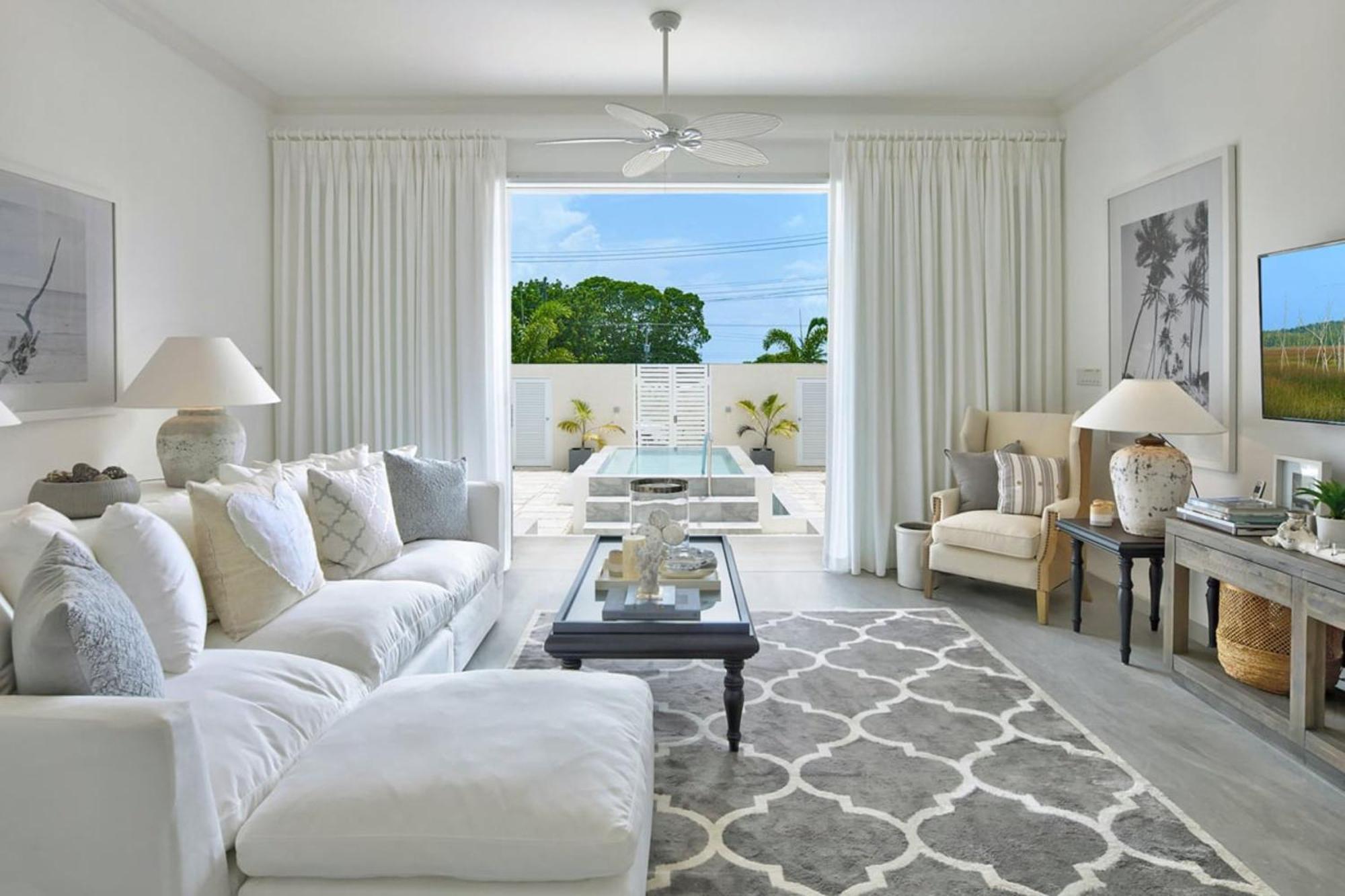 Footprints By Blue Sky Luxury Holiday home
