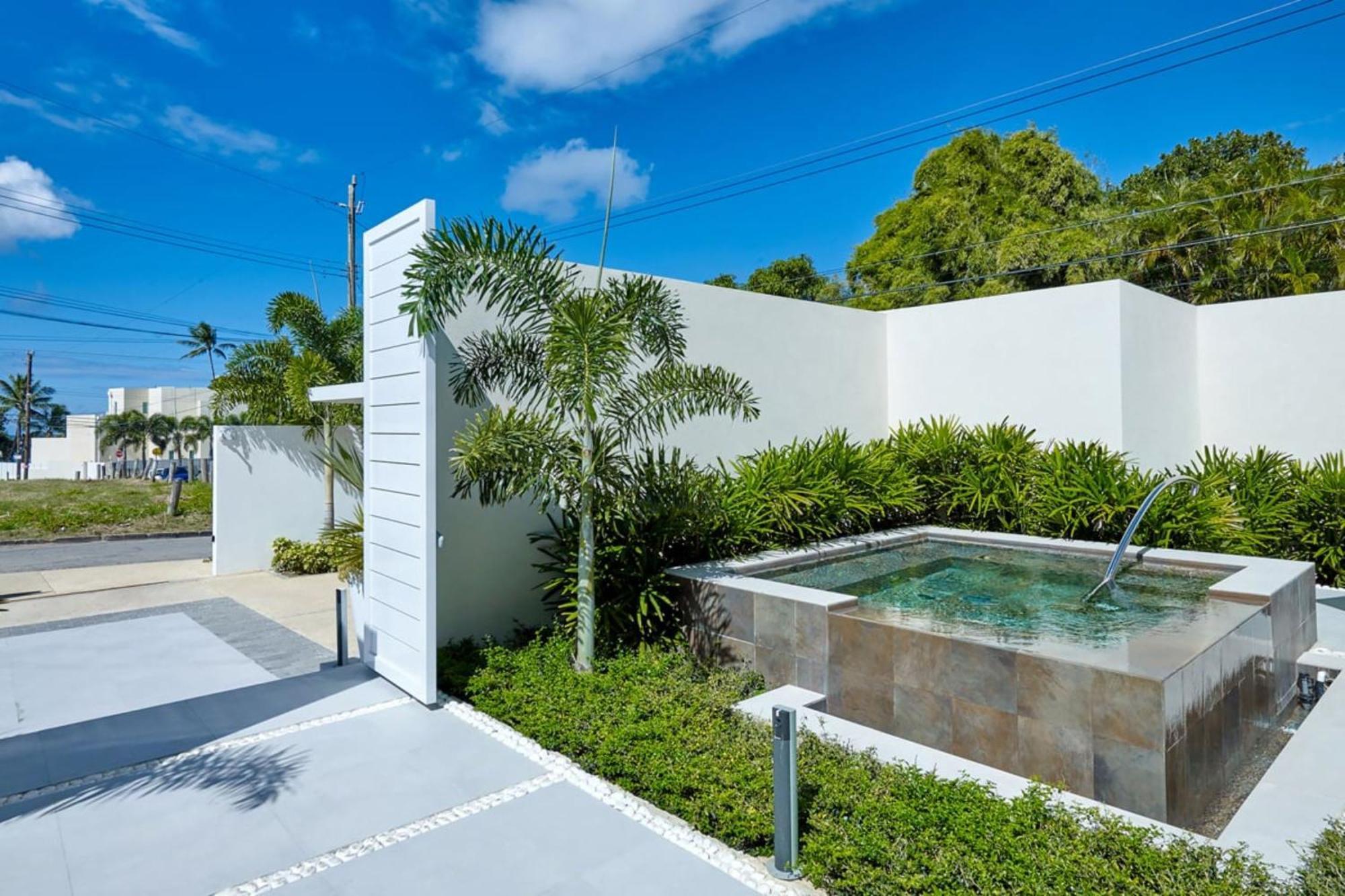 Footprints By Blue Sky Luxury Holiday home Saint James