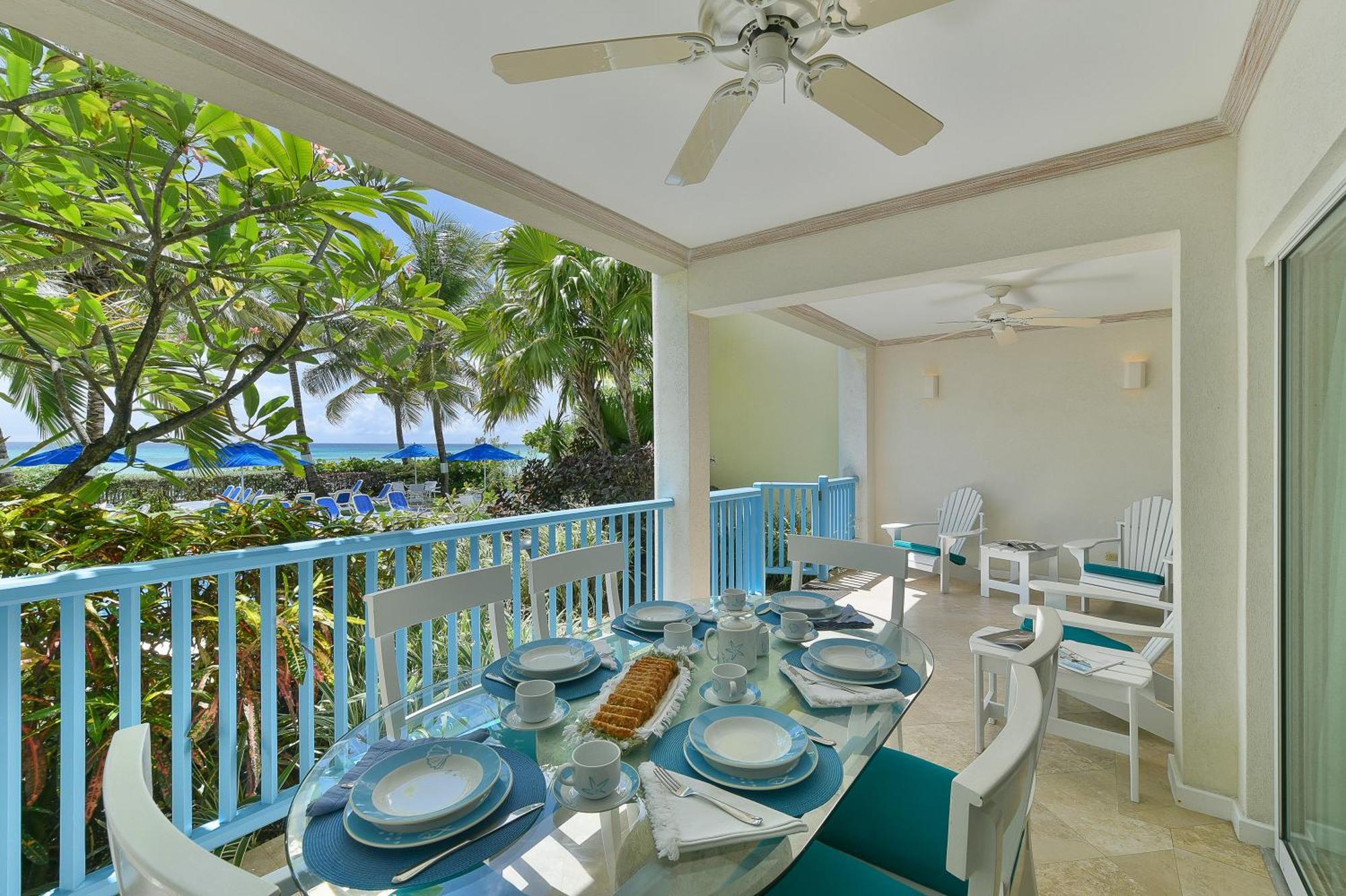 Maxwell Apartment