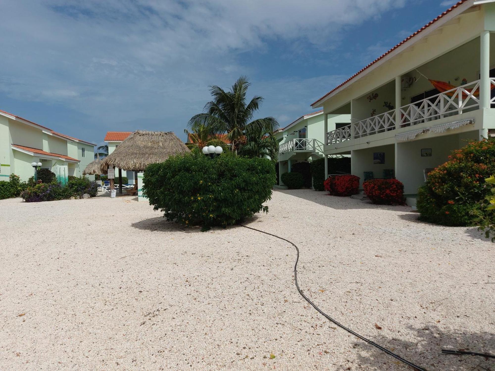 Bon Bini Curacao * Lagun