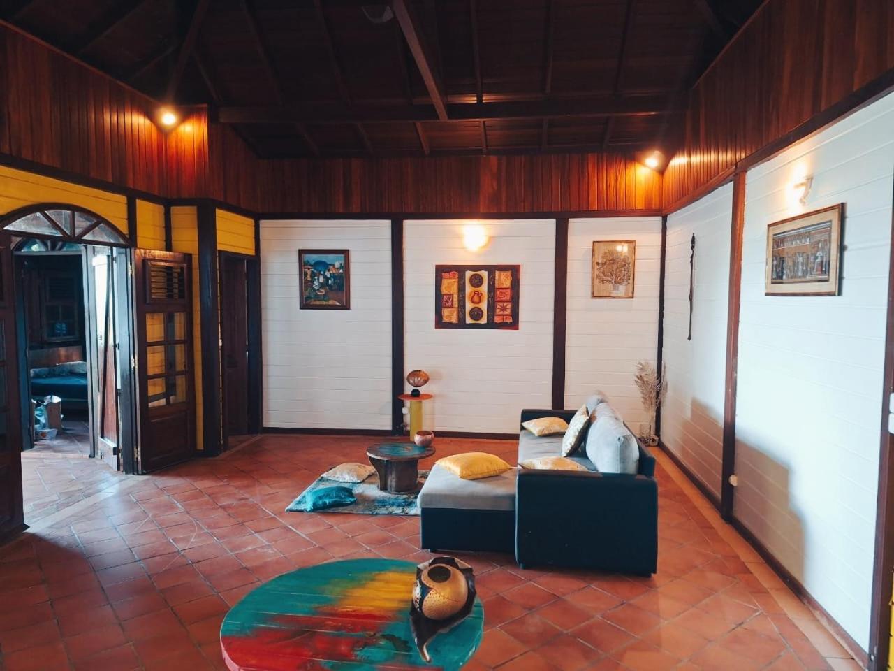 La Villa Mil'Or, Ideale Pour Vos Petits Evenements & Magnifique Vue Sur La Baie Du Robert Villa