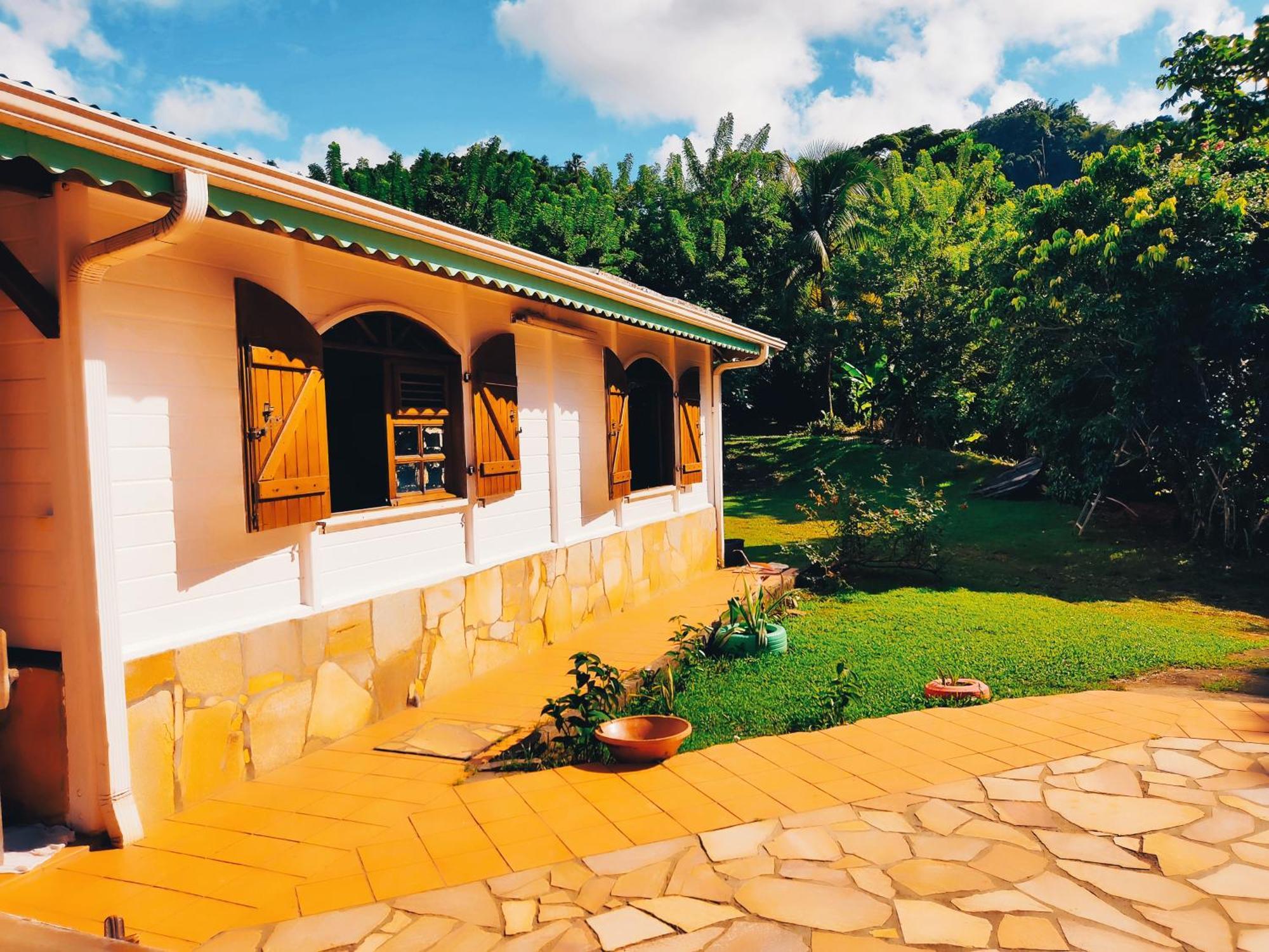 La Villa Mil'Or, Ideale Pour Vos Petits Evenements & Magnifique Vue Sur La Baie Du Robert Villa