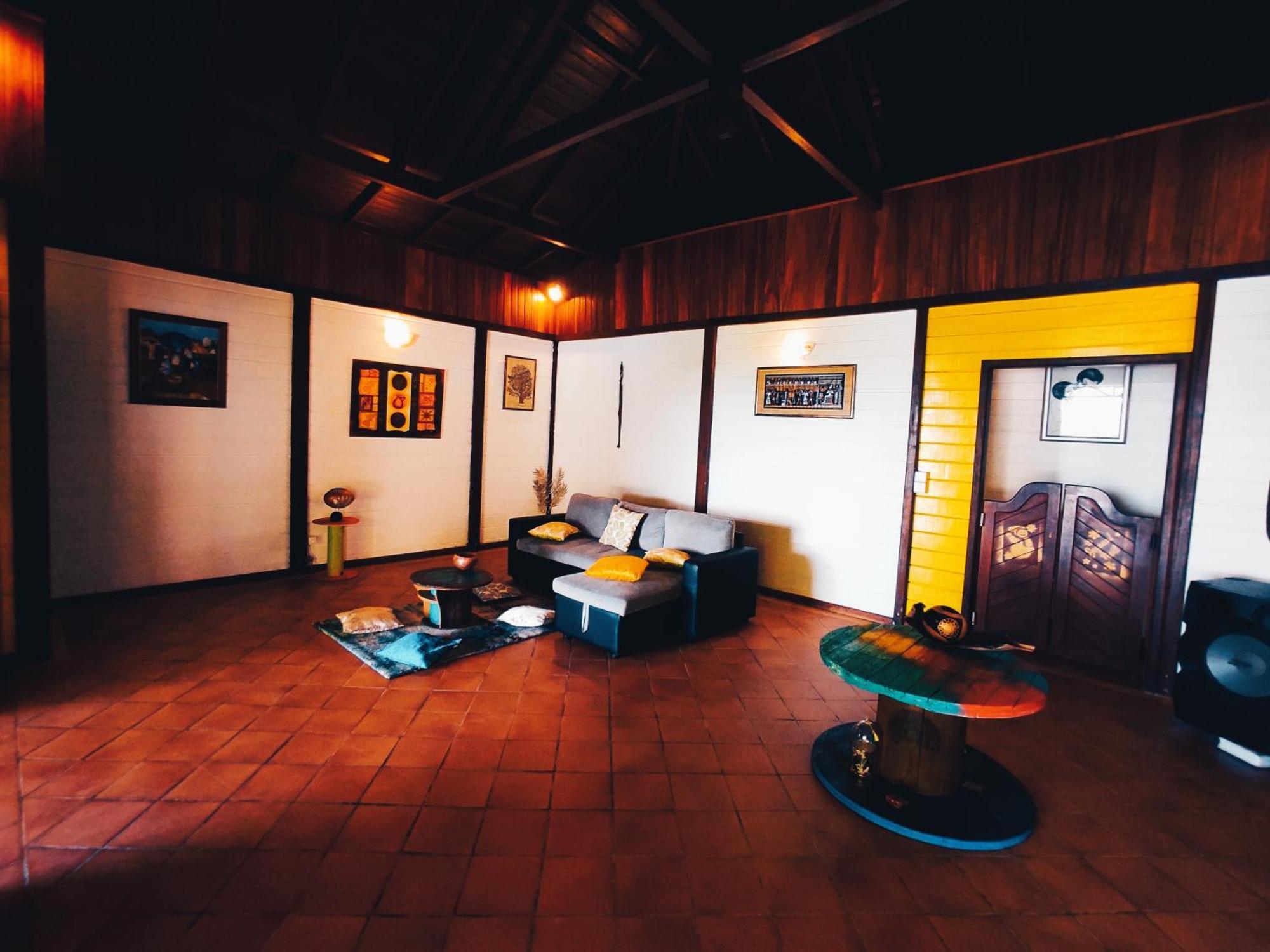 La Villa Mil'Or, Ideale Pour Vos Petits Evenements & Magnifique Vue Sur La Baie Du Robert Villa