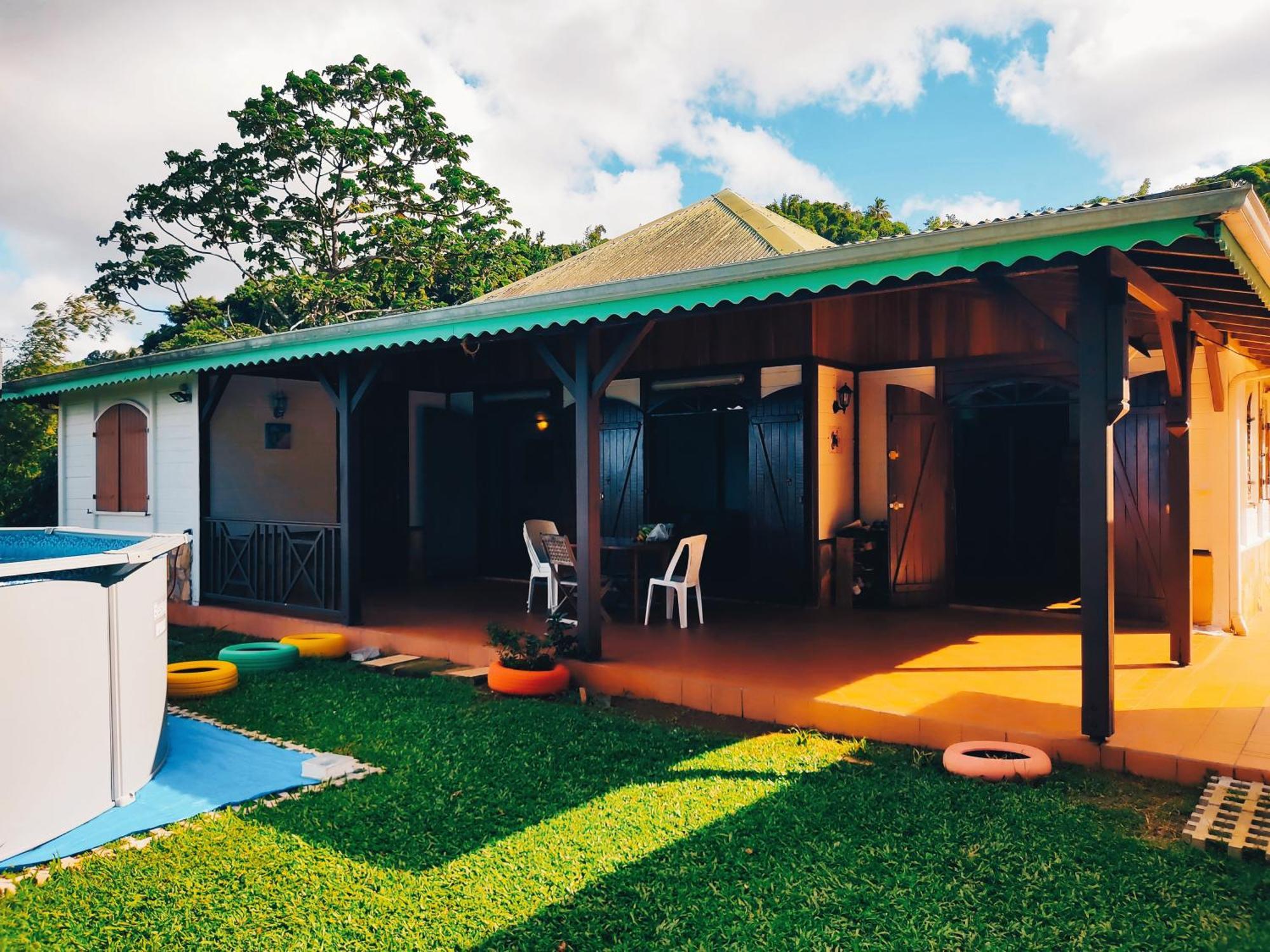 La Villa Mil'Or, Ideale Pour Vos Petits Evenements & Magnifique Vue Sur La Baie Du Robert Le Robert