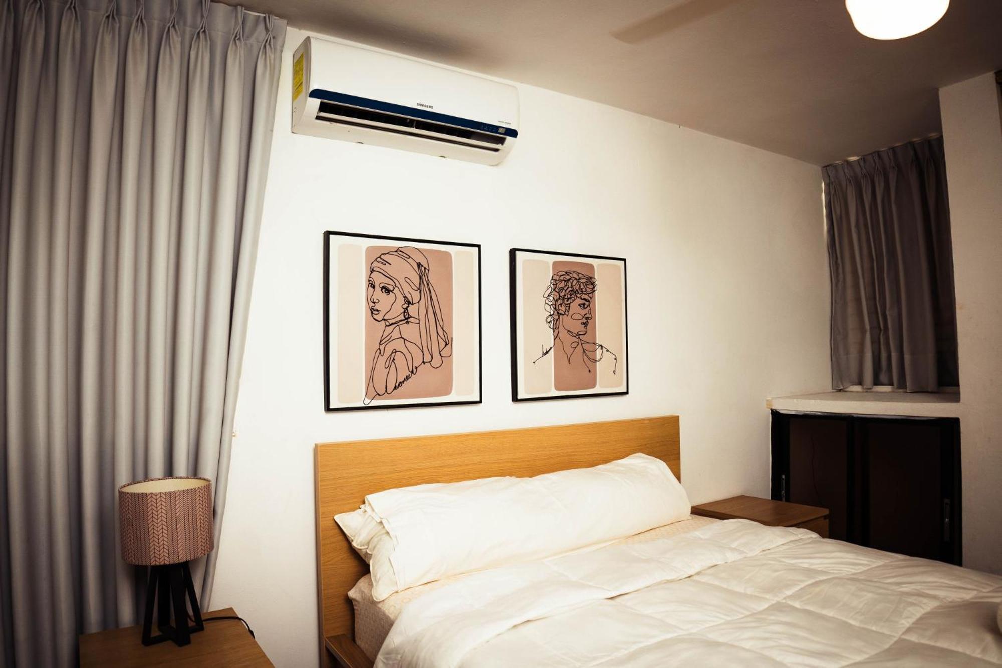 Apartamento H1 & H2 - Breakfast & Service - Airport Close
