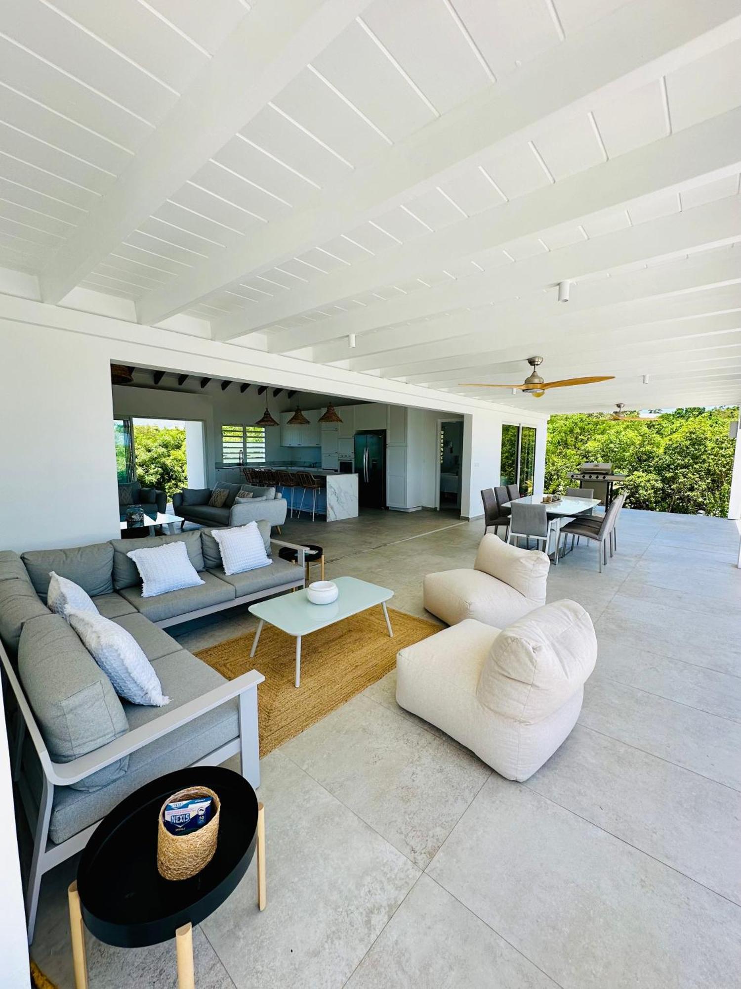 Tropical Heaven - Terres Basses Villa