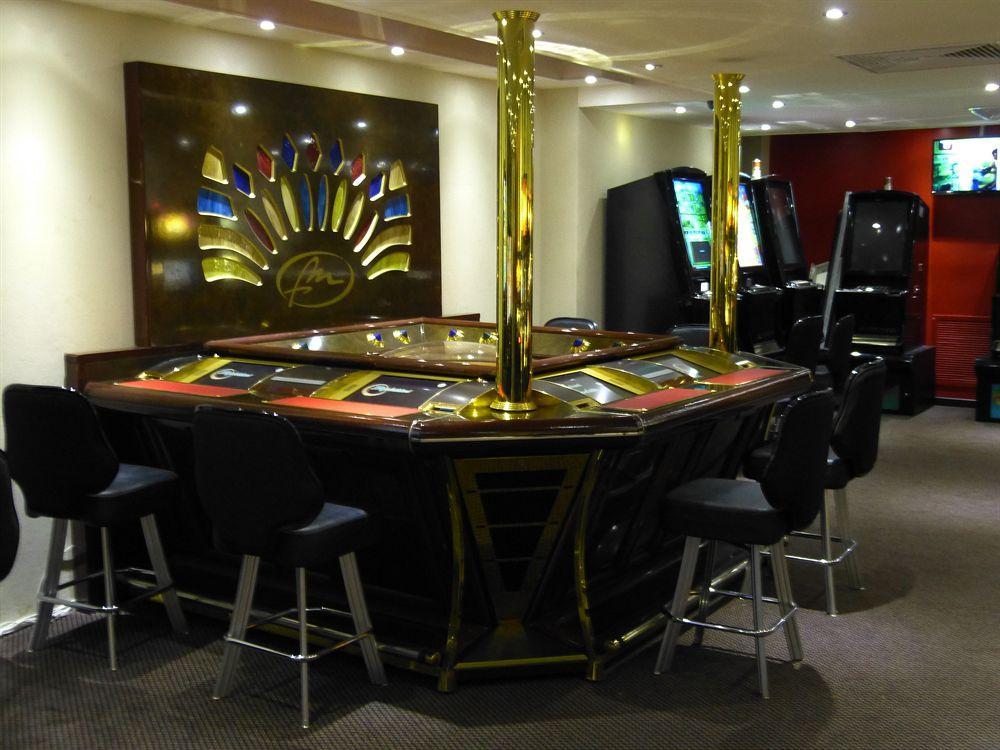 Savoy Boutique Hotel 4*