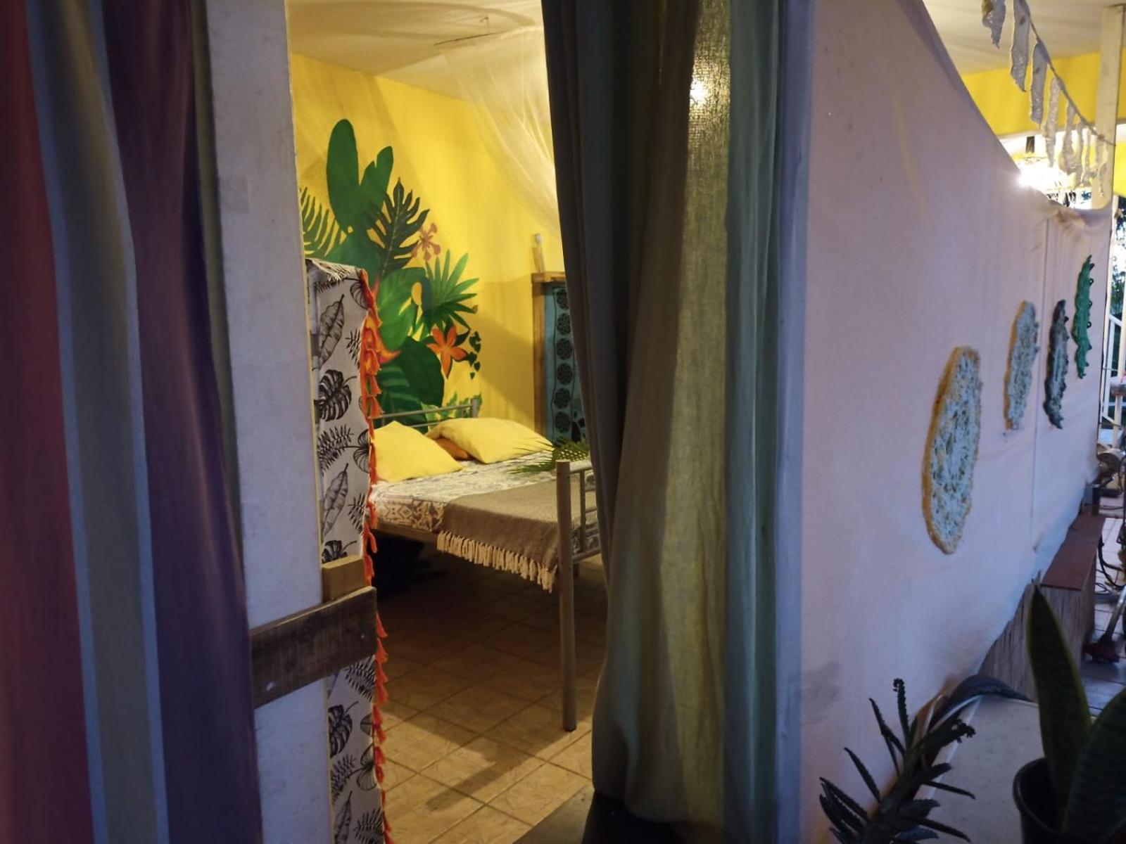Homestay Happy Hippies House