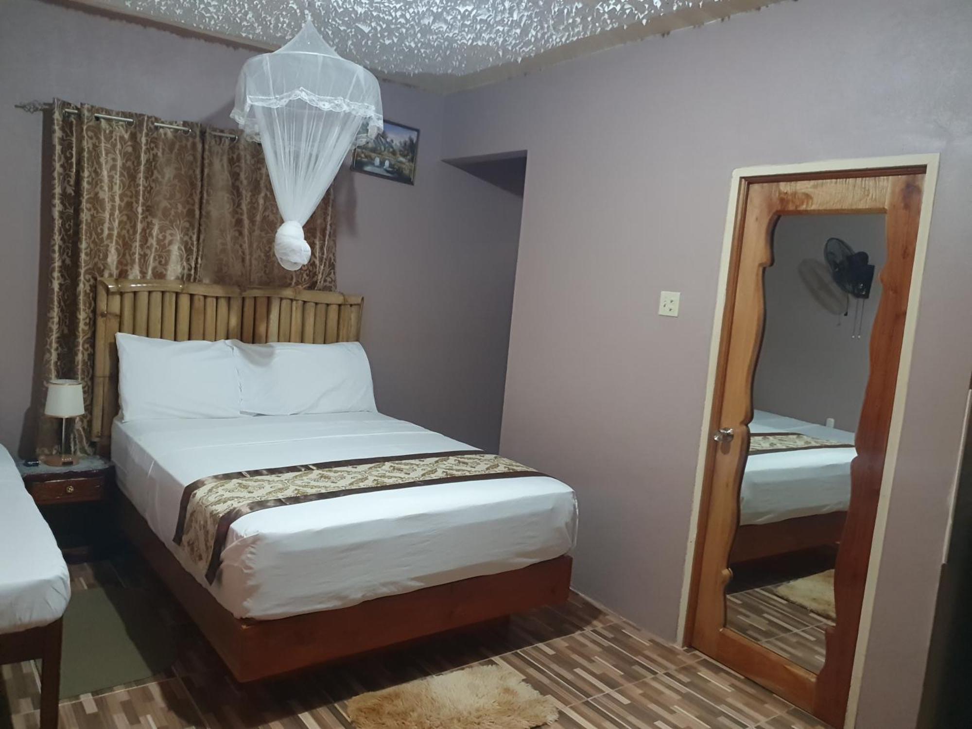 Mesmerize Bed & Breakfast Port Antonio