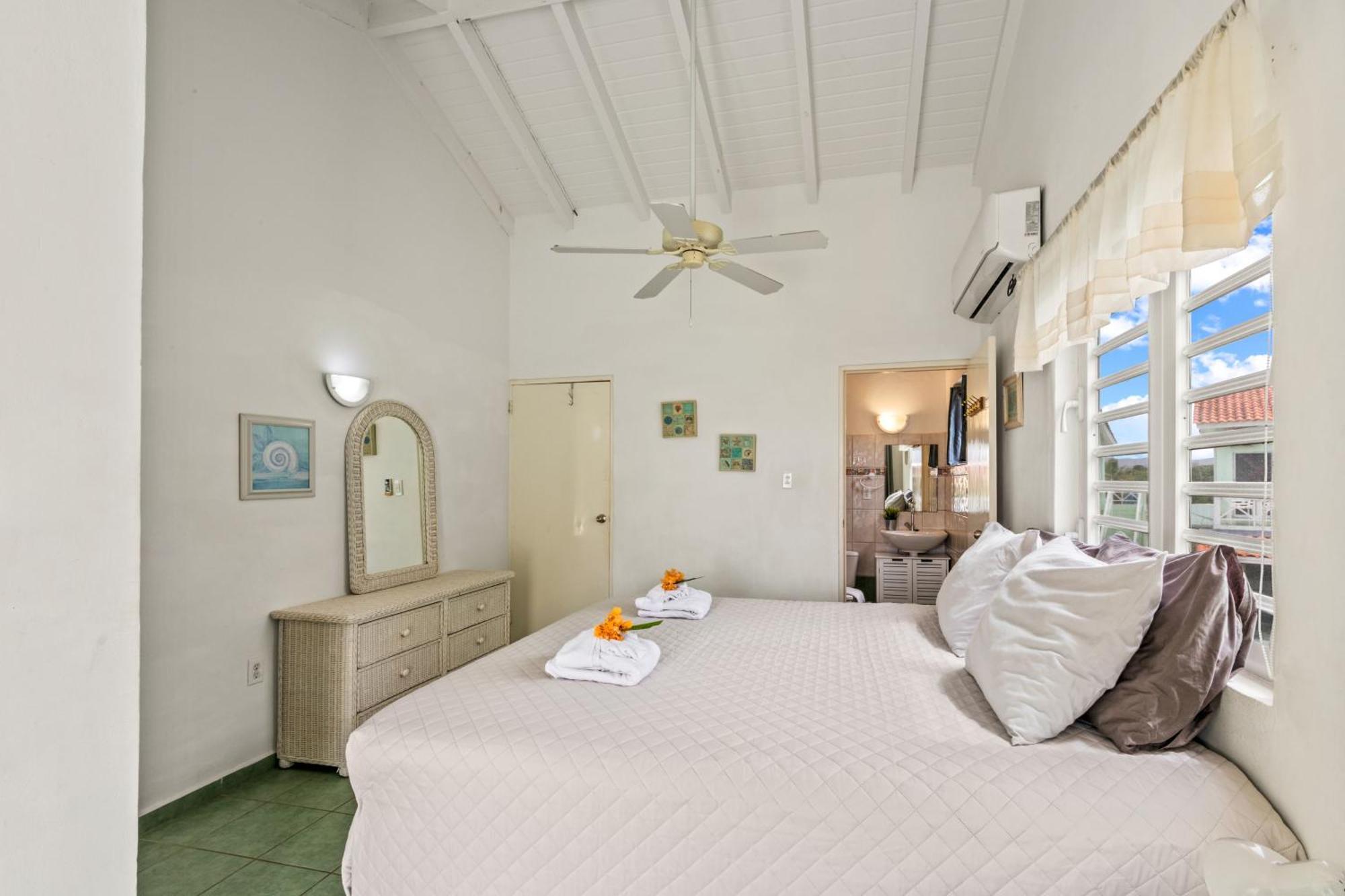 Lagoon Ocean Resort 3*