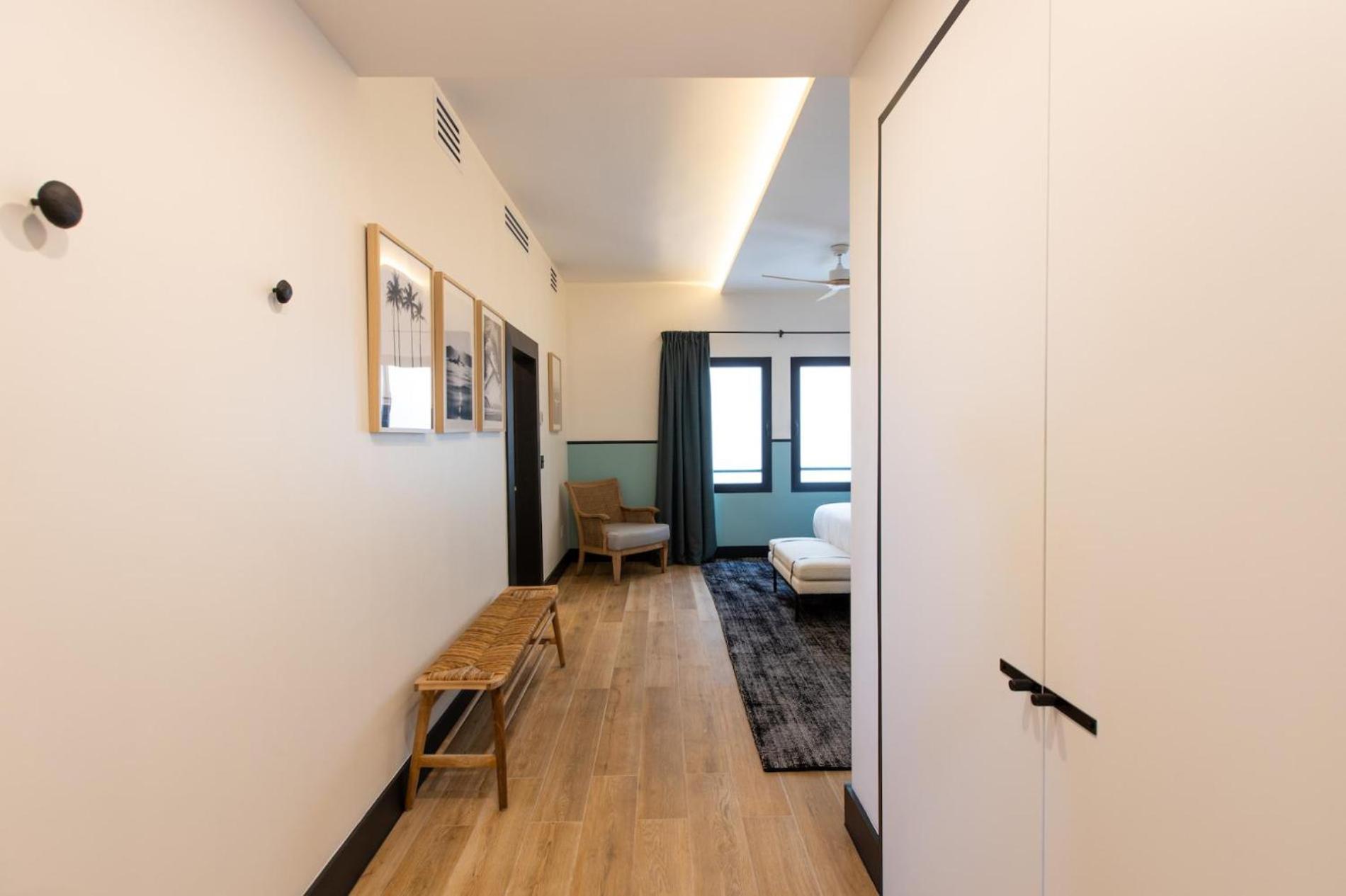 Designers Delight 3 Bedroom W Pool Gym Tennis Courts *