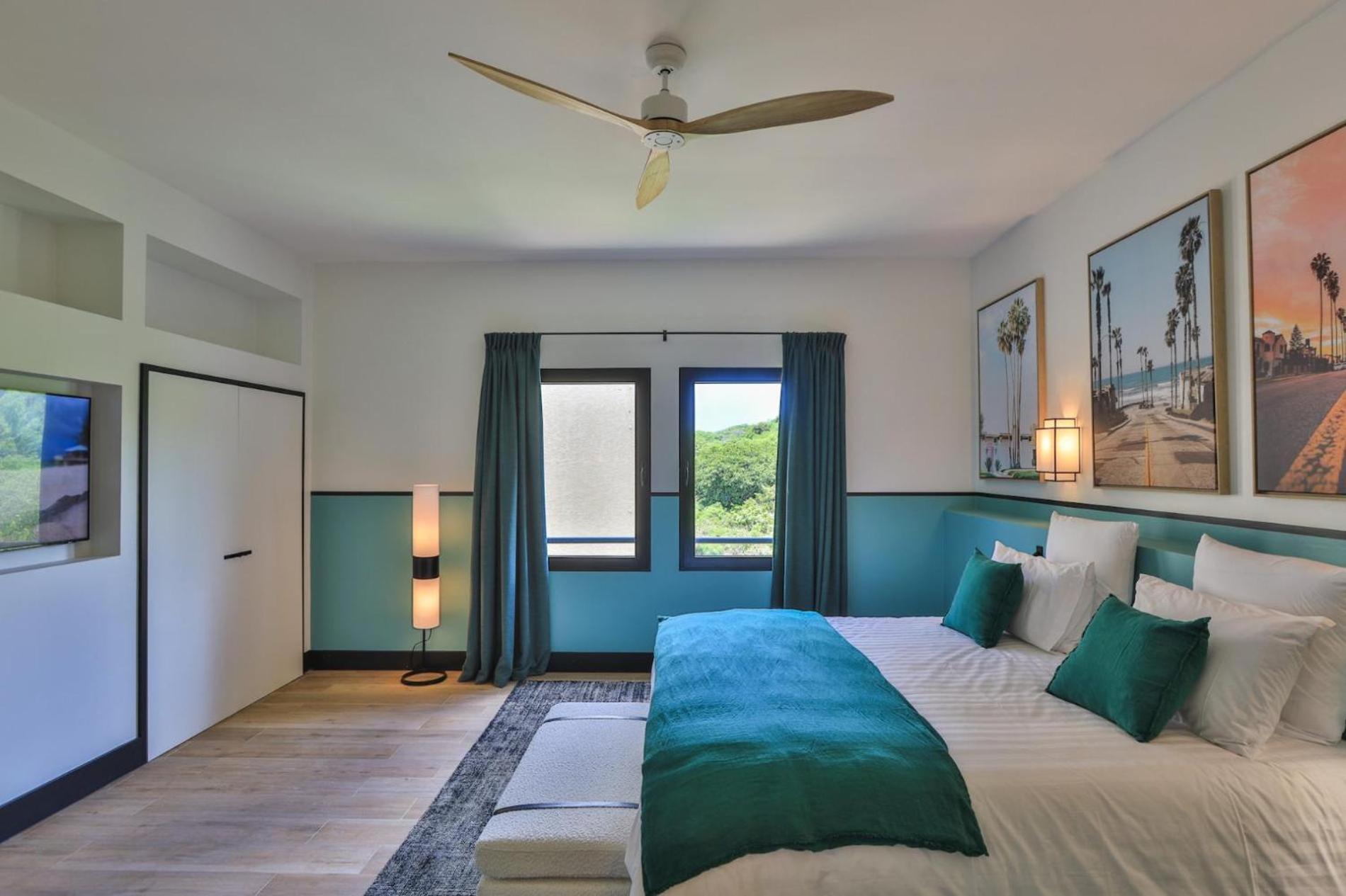 Designers Delight 3 Bedroom W Pool Gym Tennis Courts
