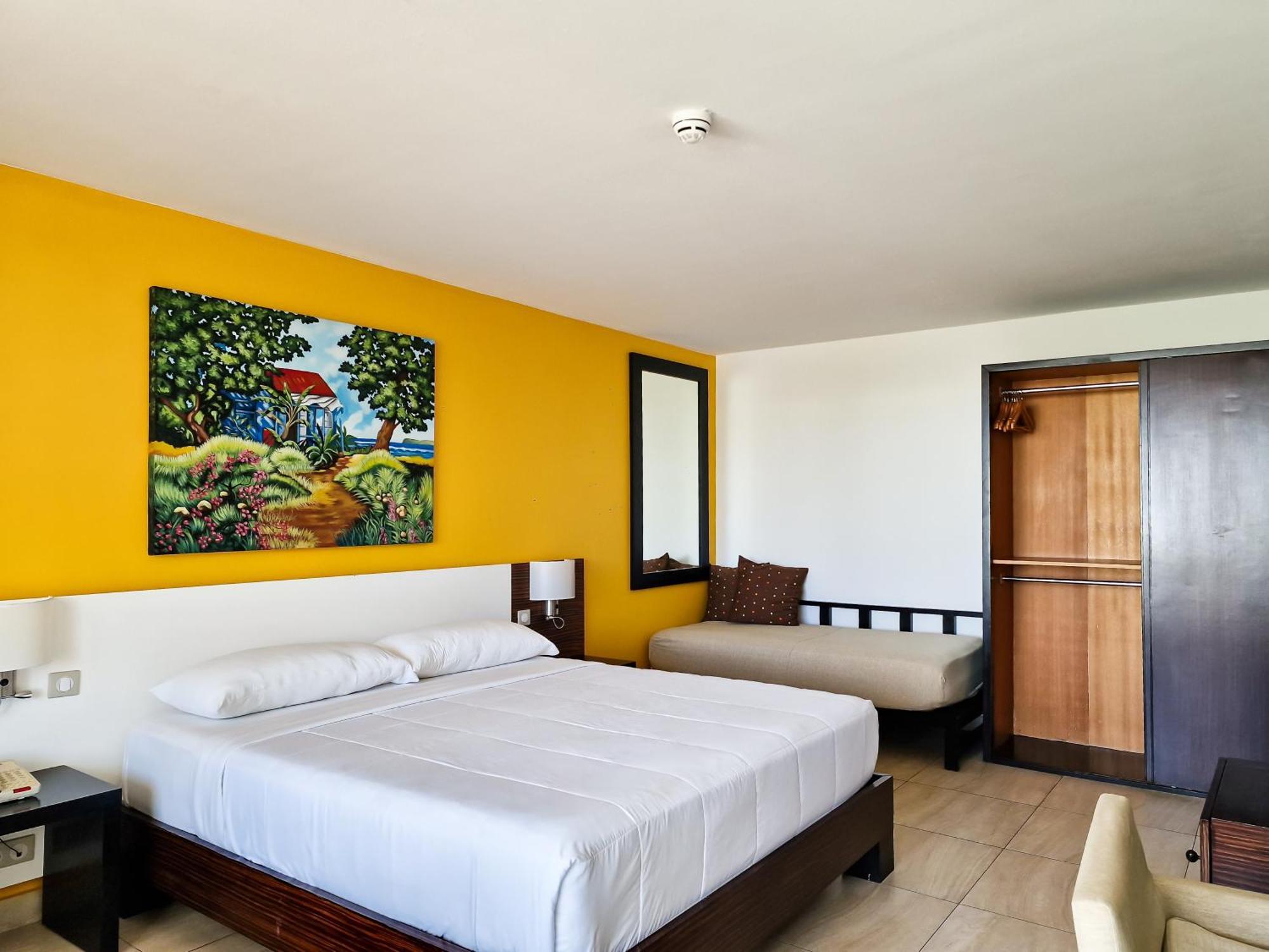 Hommage & Residences 4*