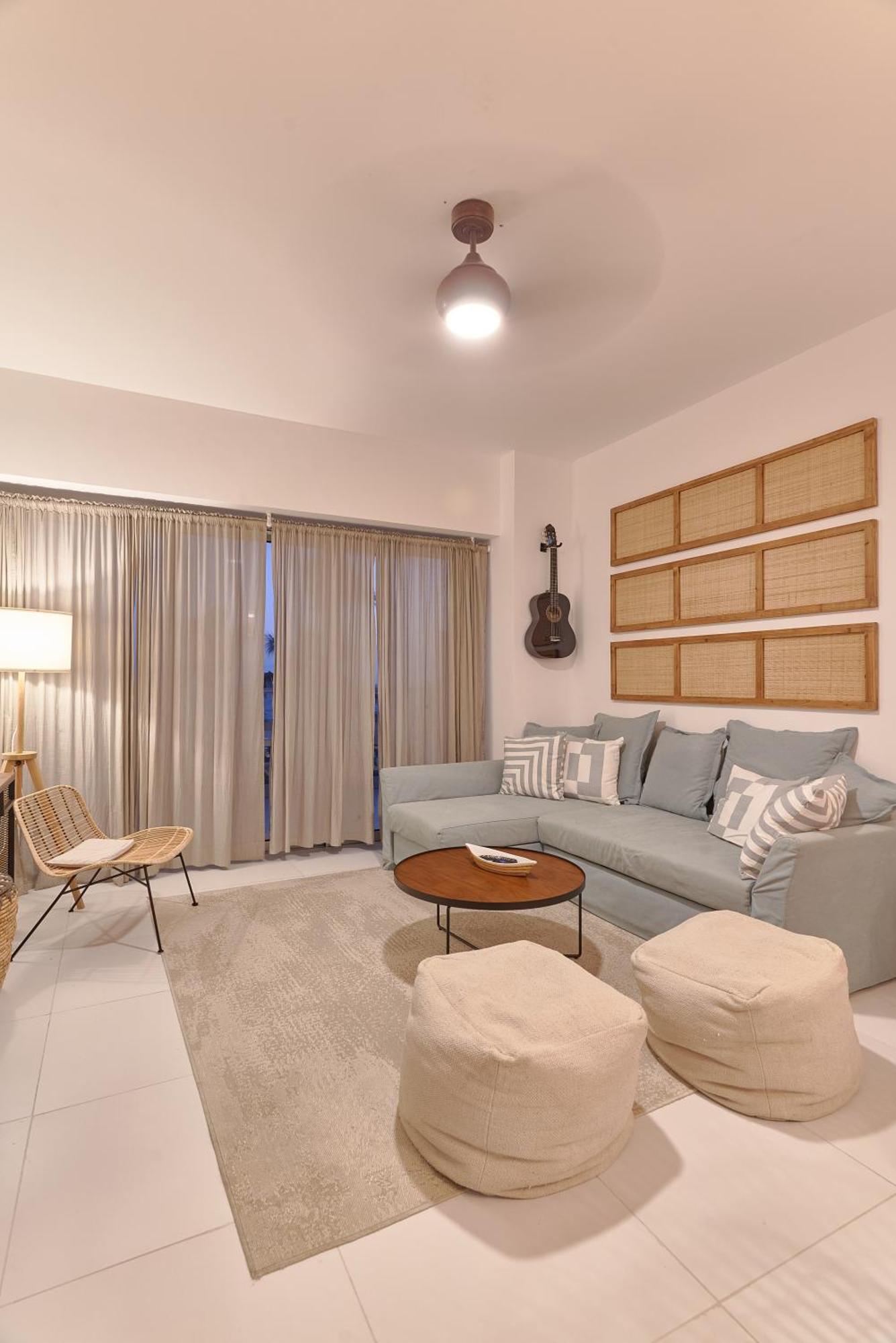 Aquarella Beachfront 2br Sunset Apartment