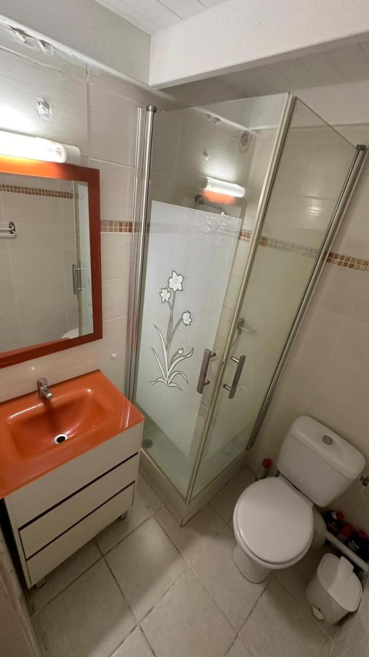 Pied Dans L'eau-tartane Apartment La Trinité