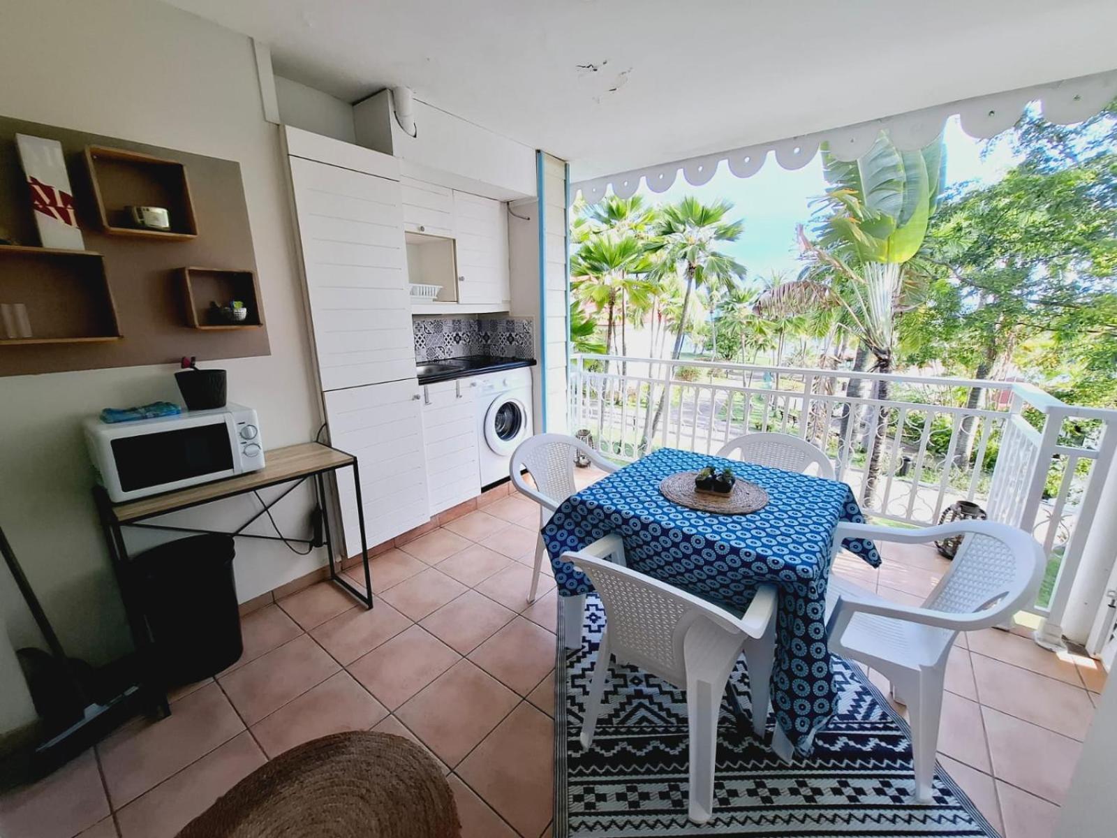 Apartment 4 Pers Dans Village Sainte-Anne (Grande-Terre)