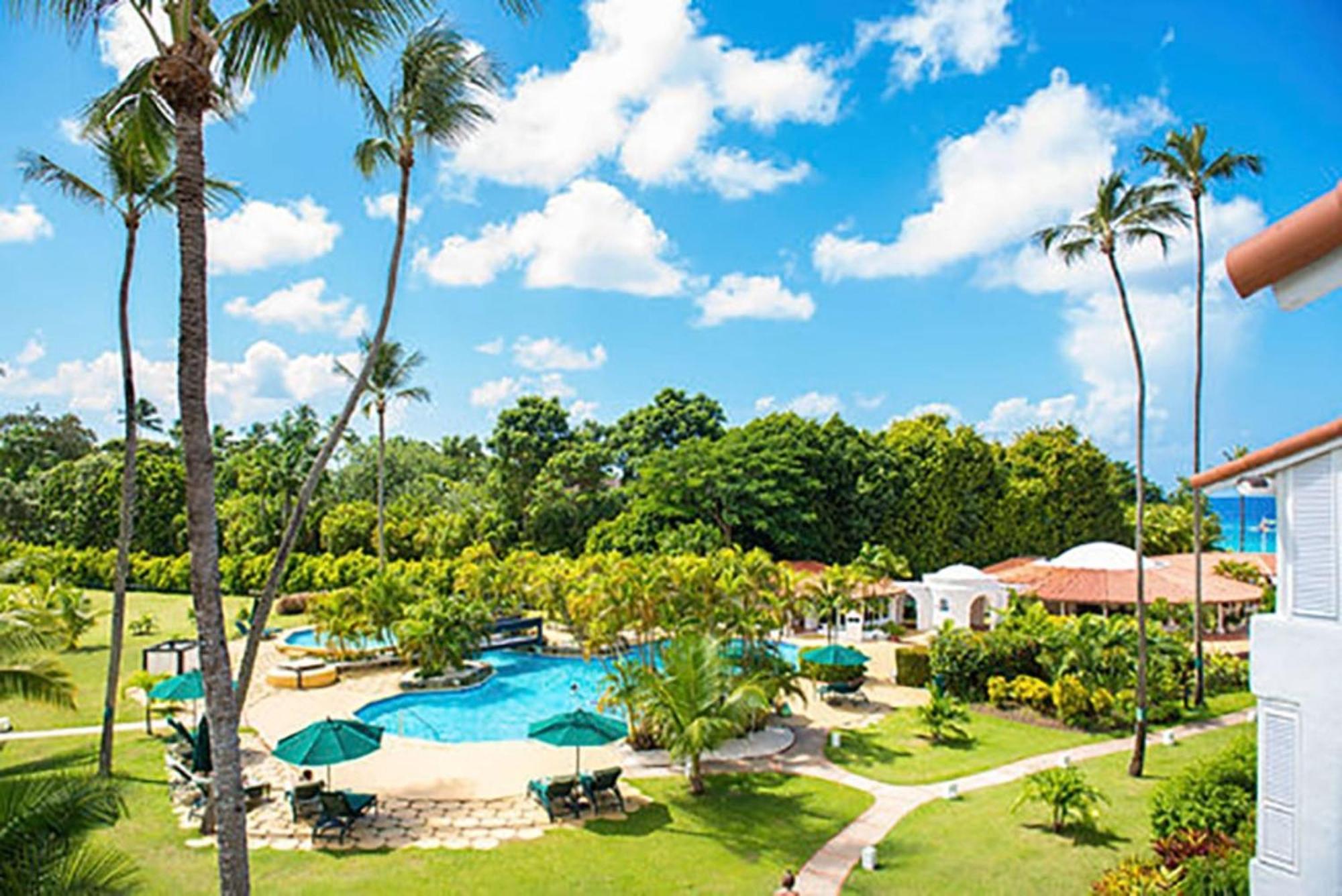 At Glitter Bay Estate By Blue Sky Luxury *