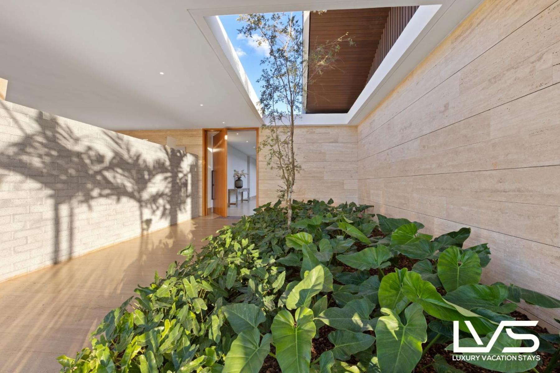 Zen Oasis At Holiday home