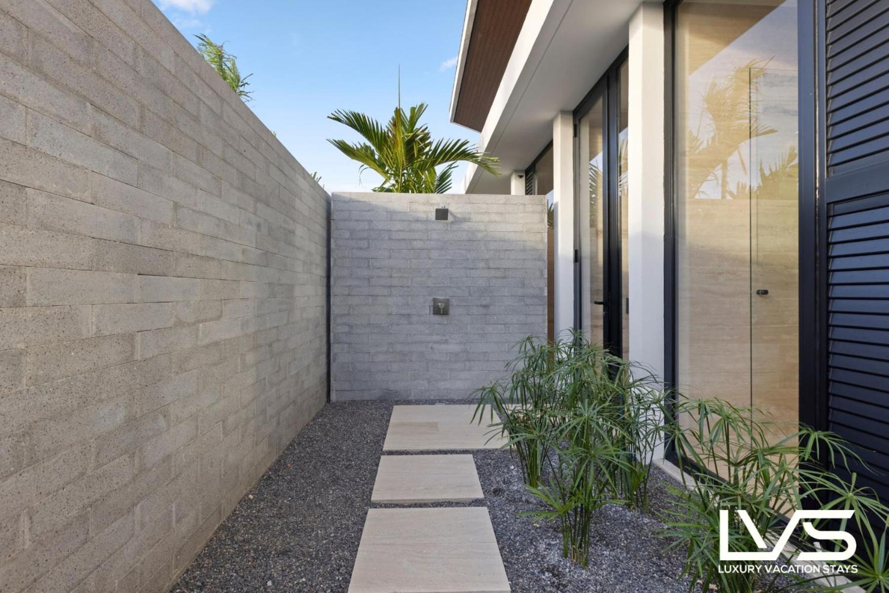 Zen Oasis At Holiday home