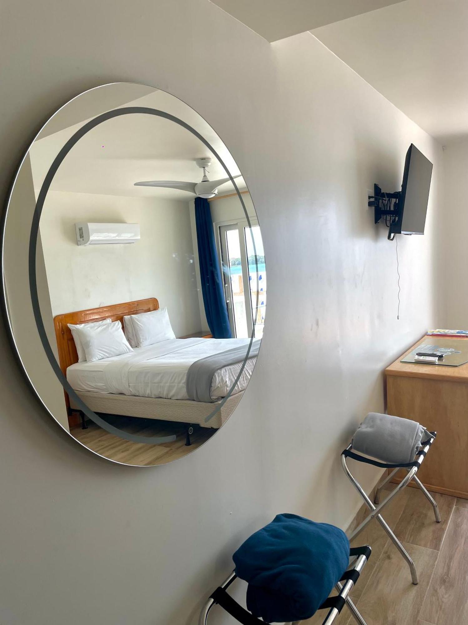 Seaview 3*
