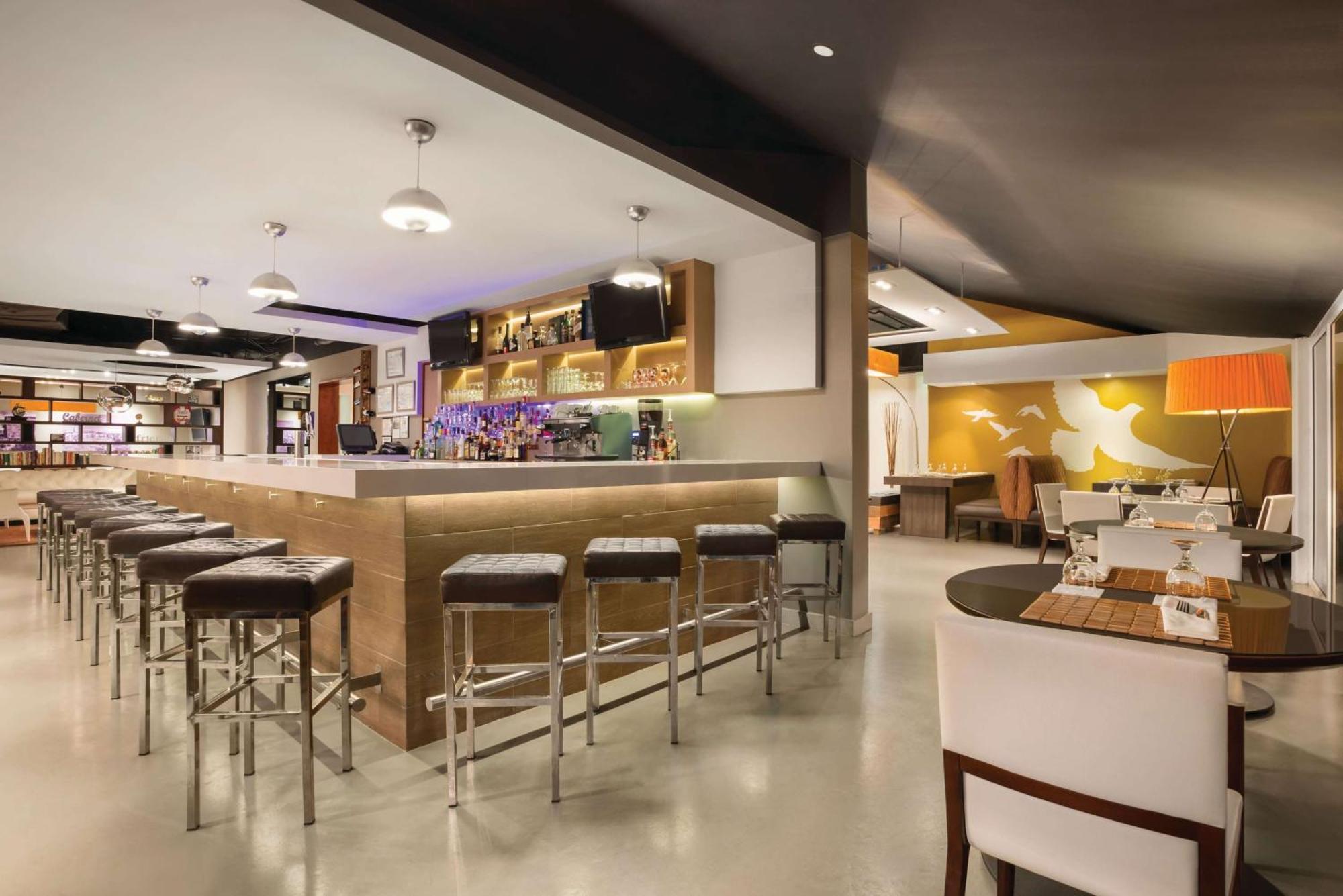 Tryp By Wyndham Isla Verde Hotel San Juan
