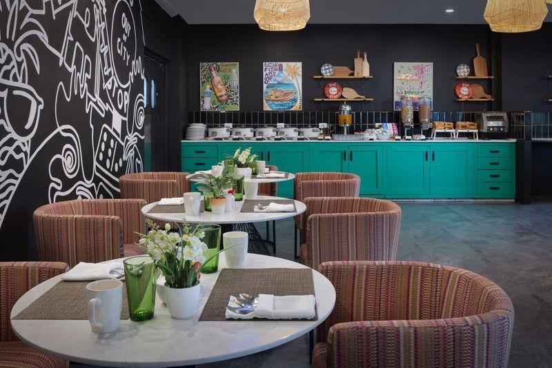 Hotel South 4*