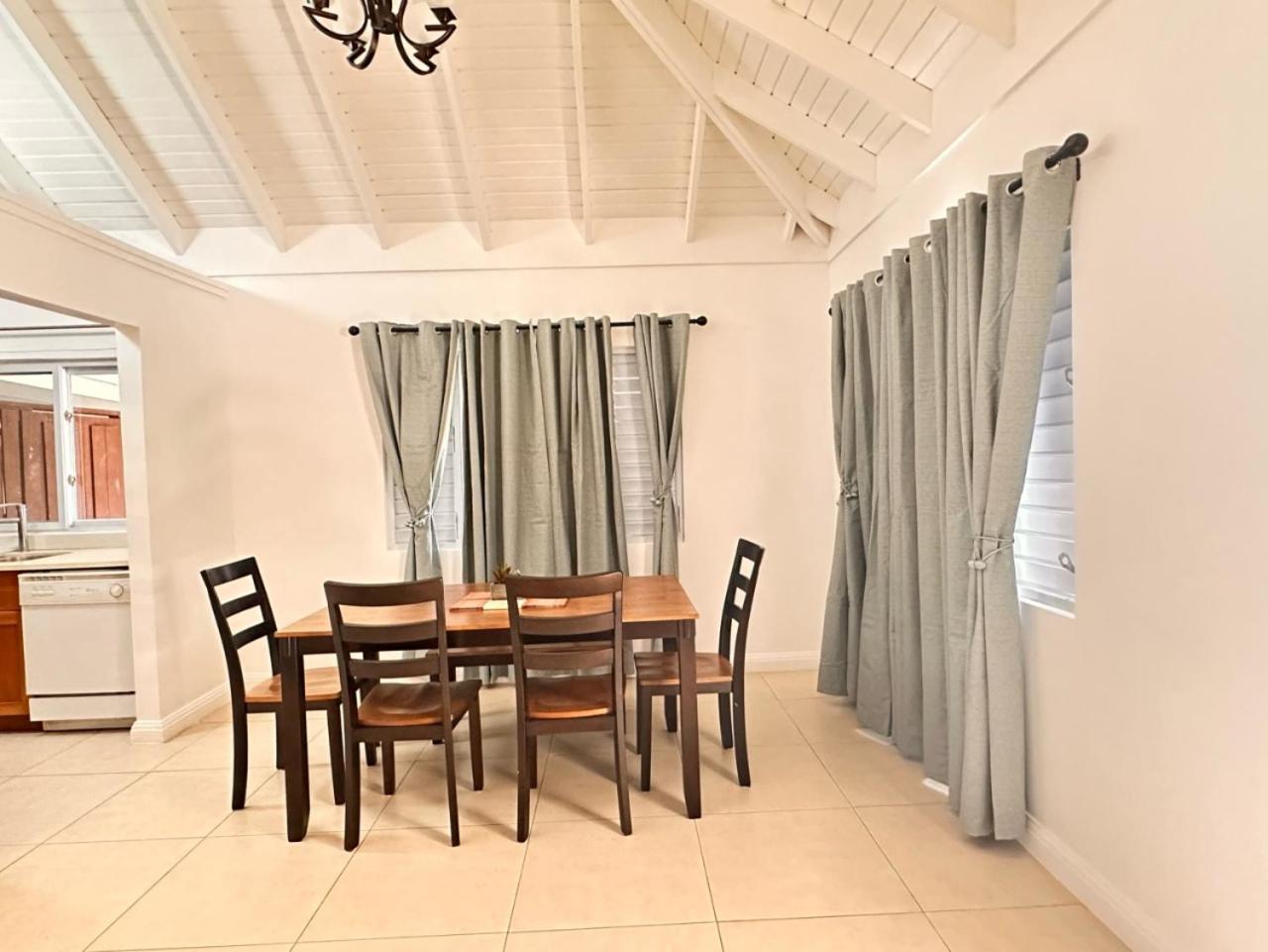 Jamnick Vacation Rentals - Richmond, St Ann, Jamaica Aparthotel