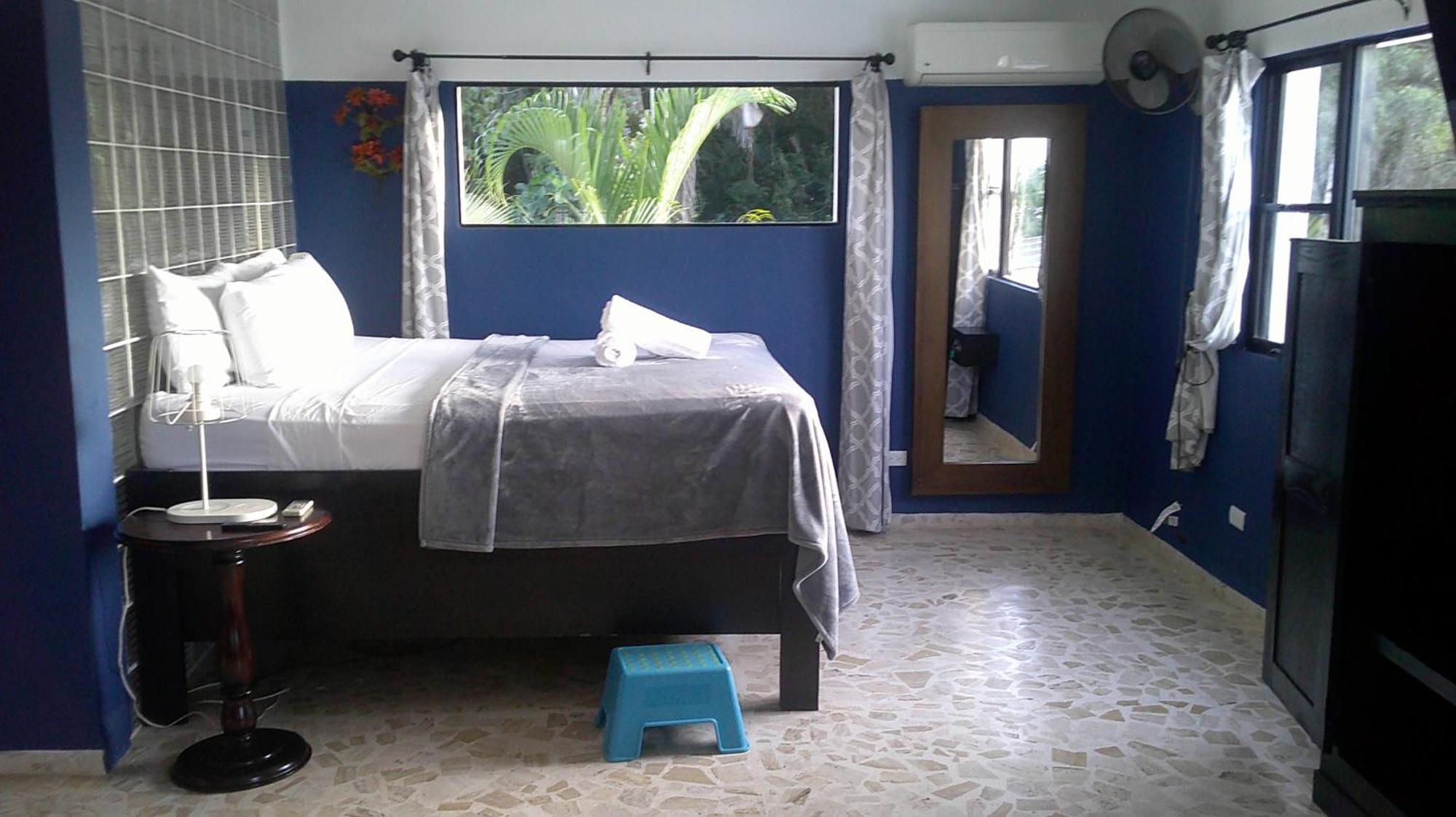 E&j Boutique Residences Guest house 3*