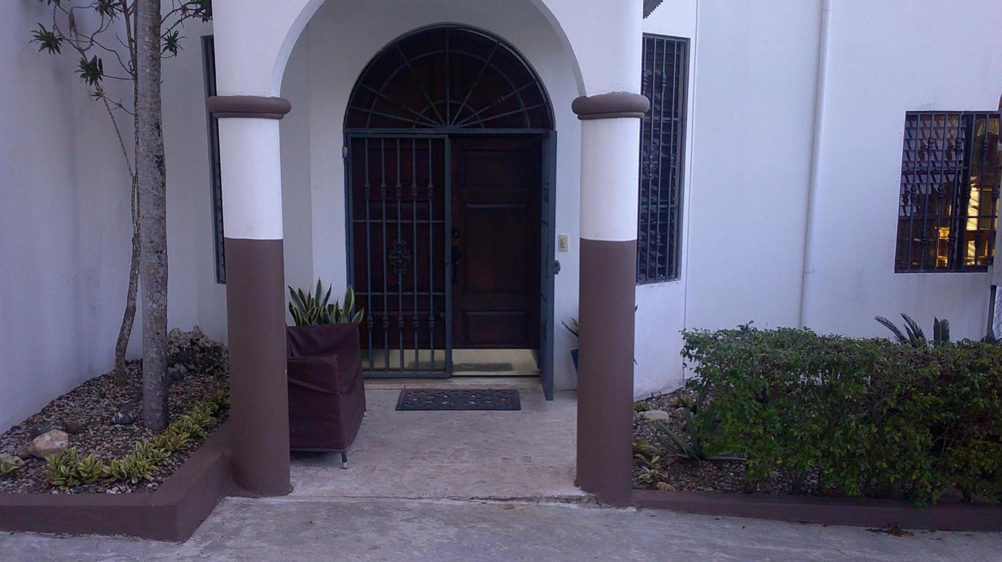 E&j Boutique Residences 3*