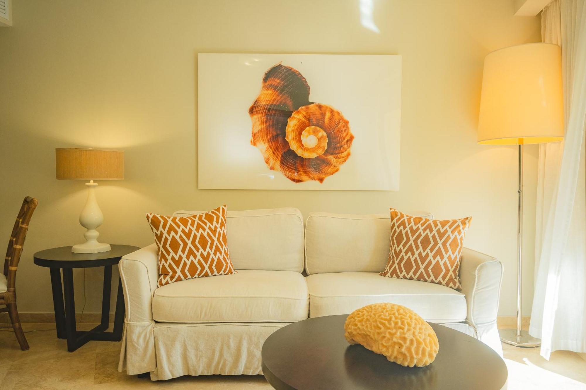 The Bannister & Yacht Club By Mint Samana