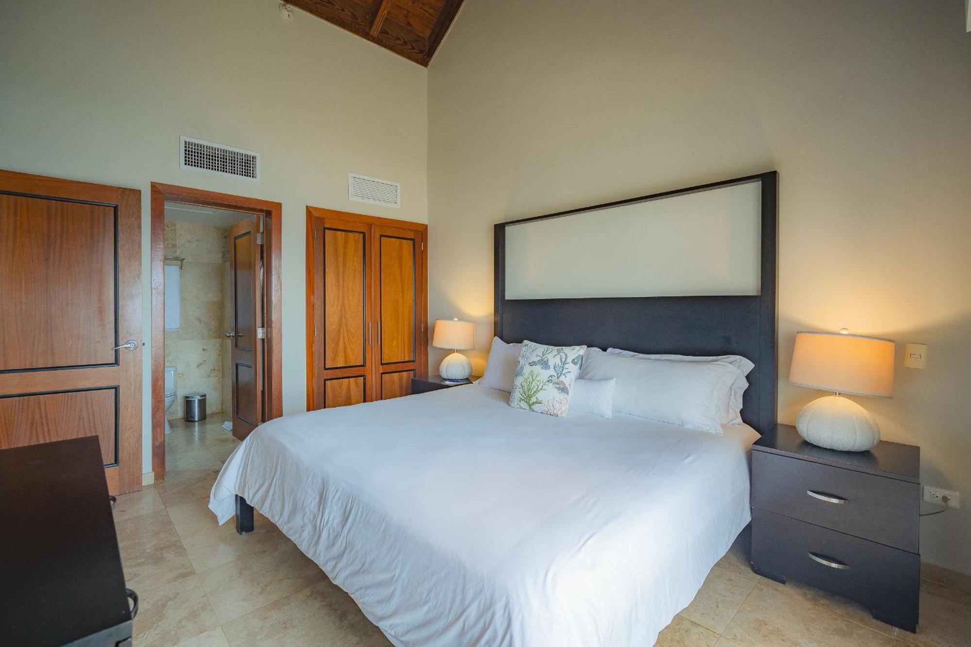 The Bannister & Yacht Club By Mint Samana