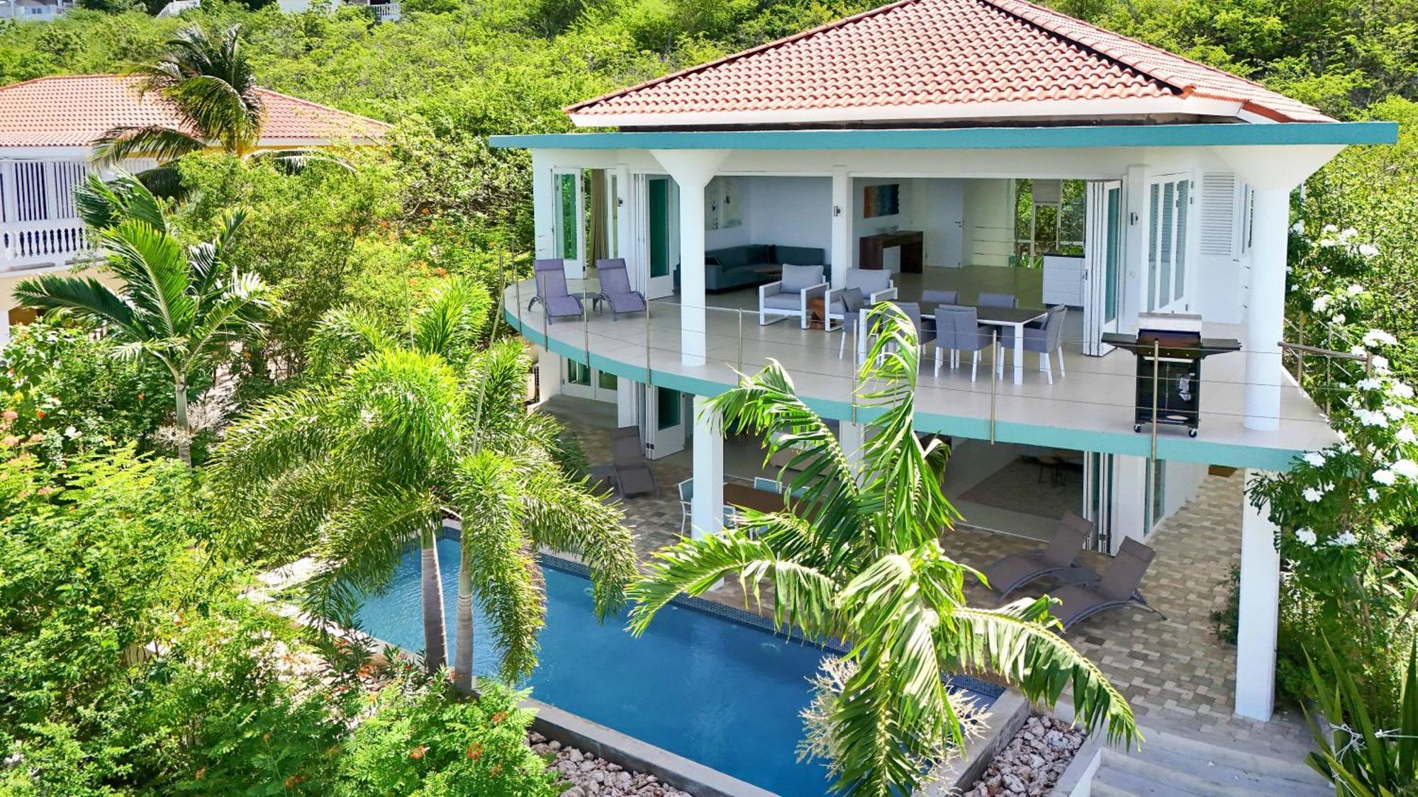 Coral Estate Holidays