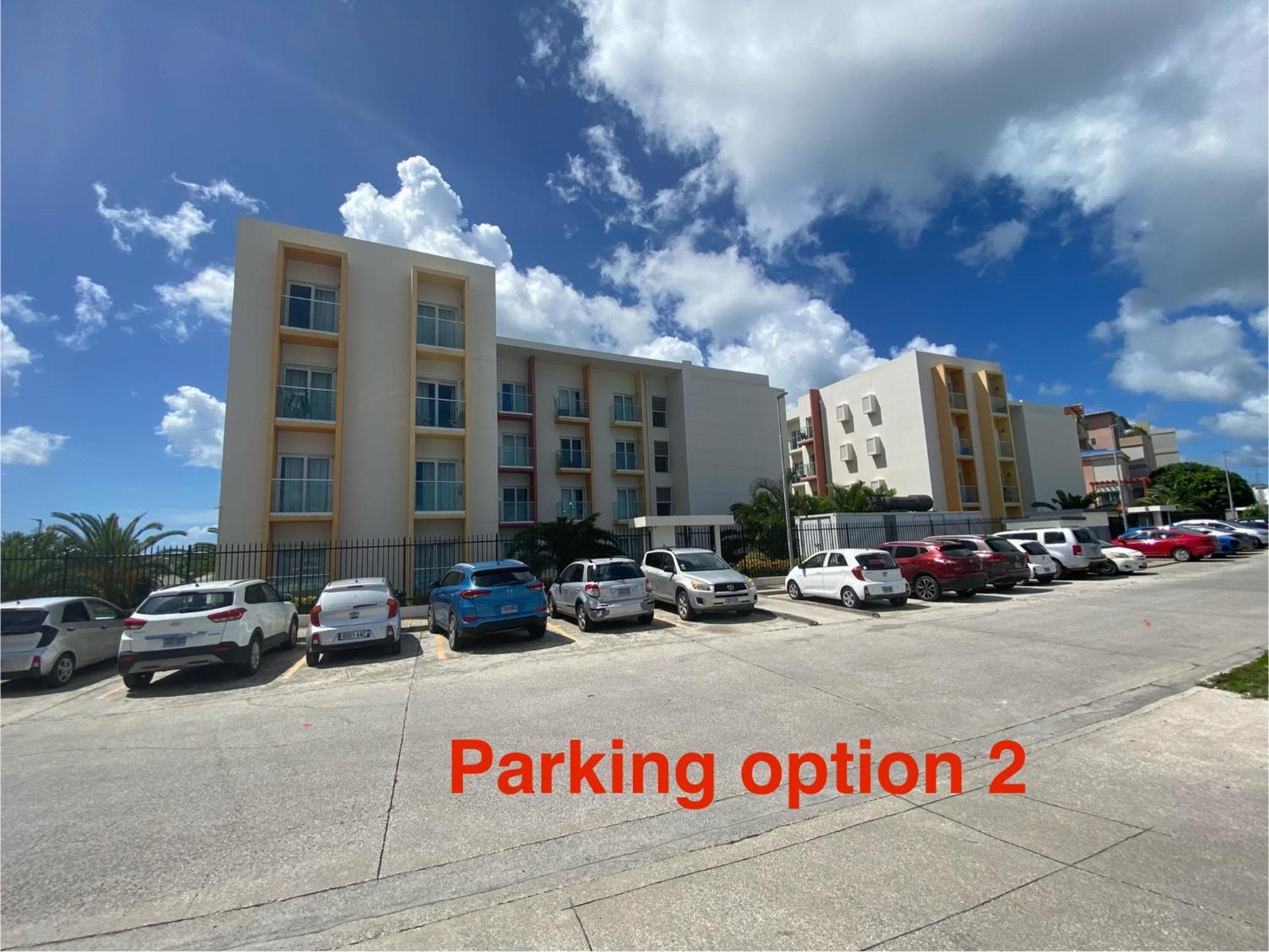 Ocean&airport View With Pool&gym In Maho, Walk To And Mullet Bay Apartment