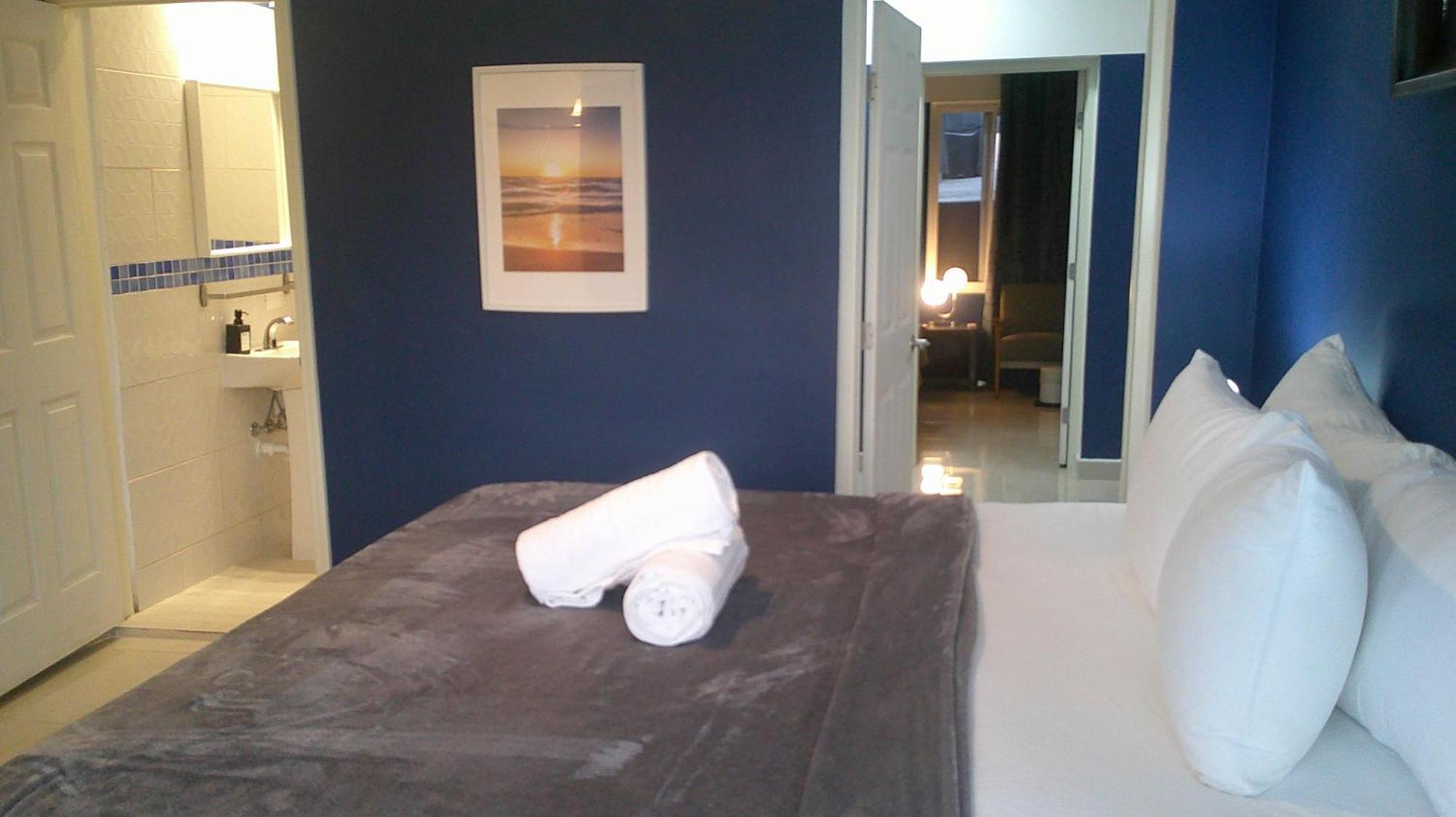 Guest house E&j Boutique Residences 3*