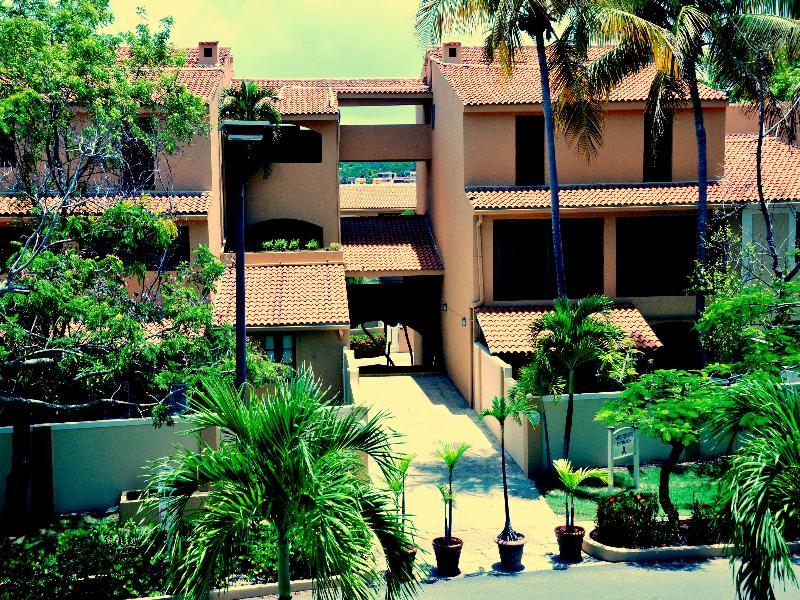Aparthotel Park Royal Club Cala Puerto Rico